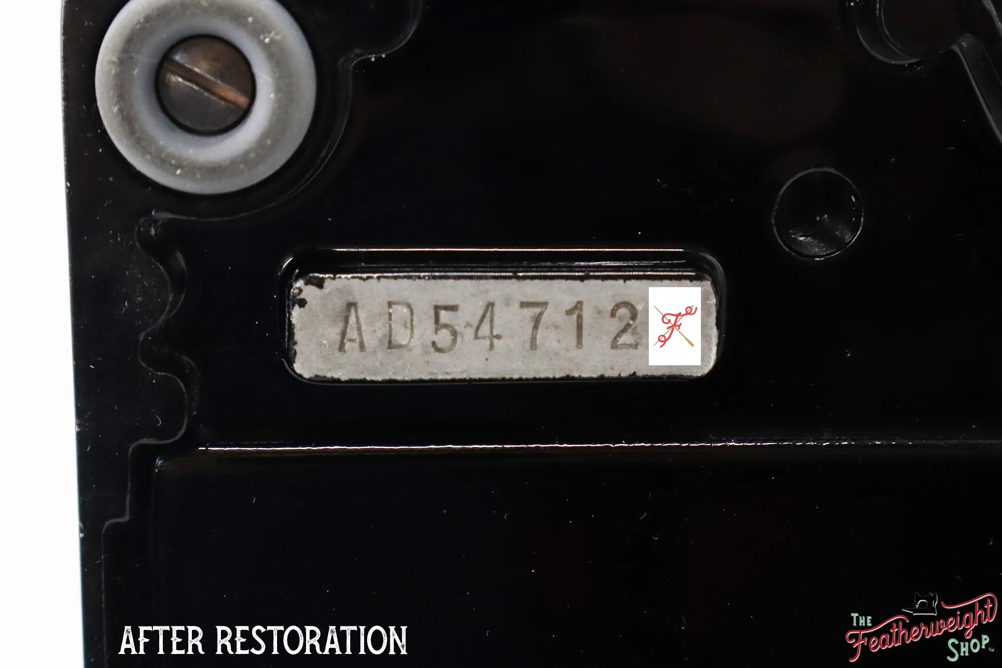 Singer Featherweight 221, Chicago World's Fair, Fully Restored in Gloss Black, AD547*** - RARE - Image 26