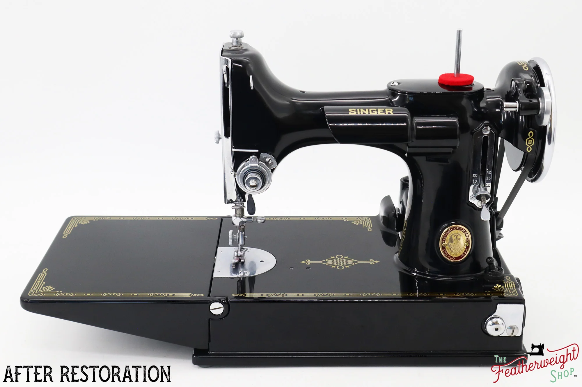Singer Featherweight 221, Chicago World's Fair, Fully Restored in Gloss Black, AD547*** - RARE - Image 9