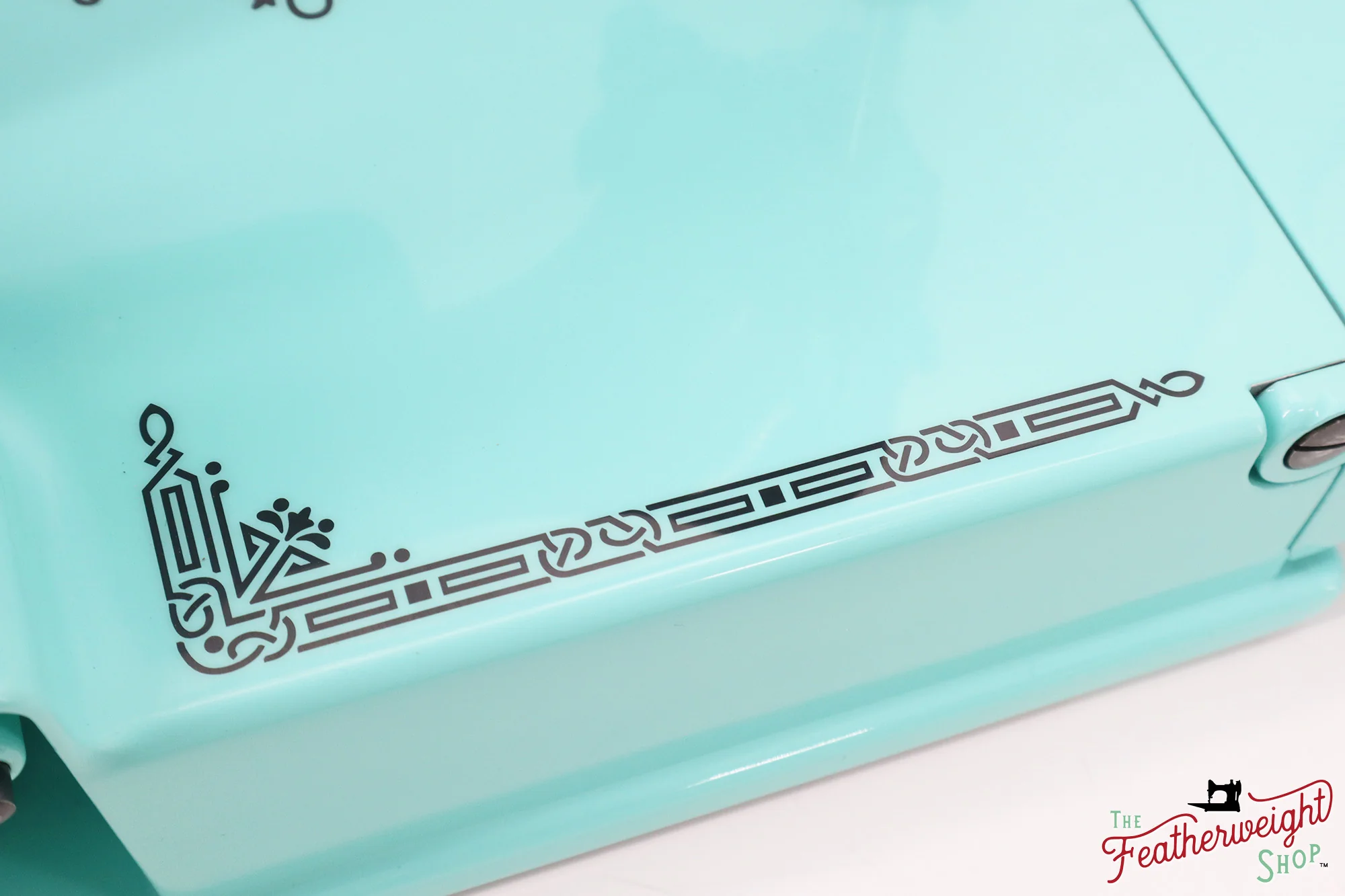 Singer Featherweight 221, RARE - Blackside, AG014*** - Fully Restored in Tiffany Blue - Image 12