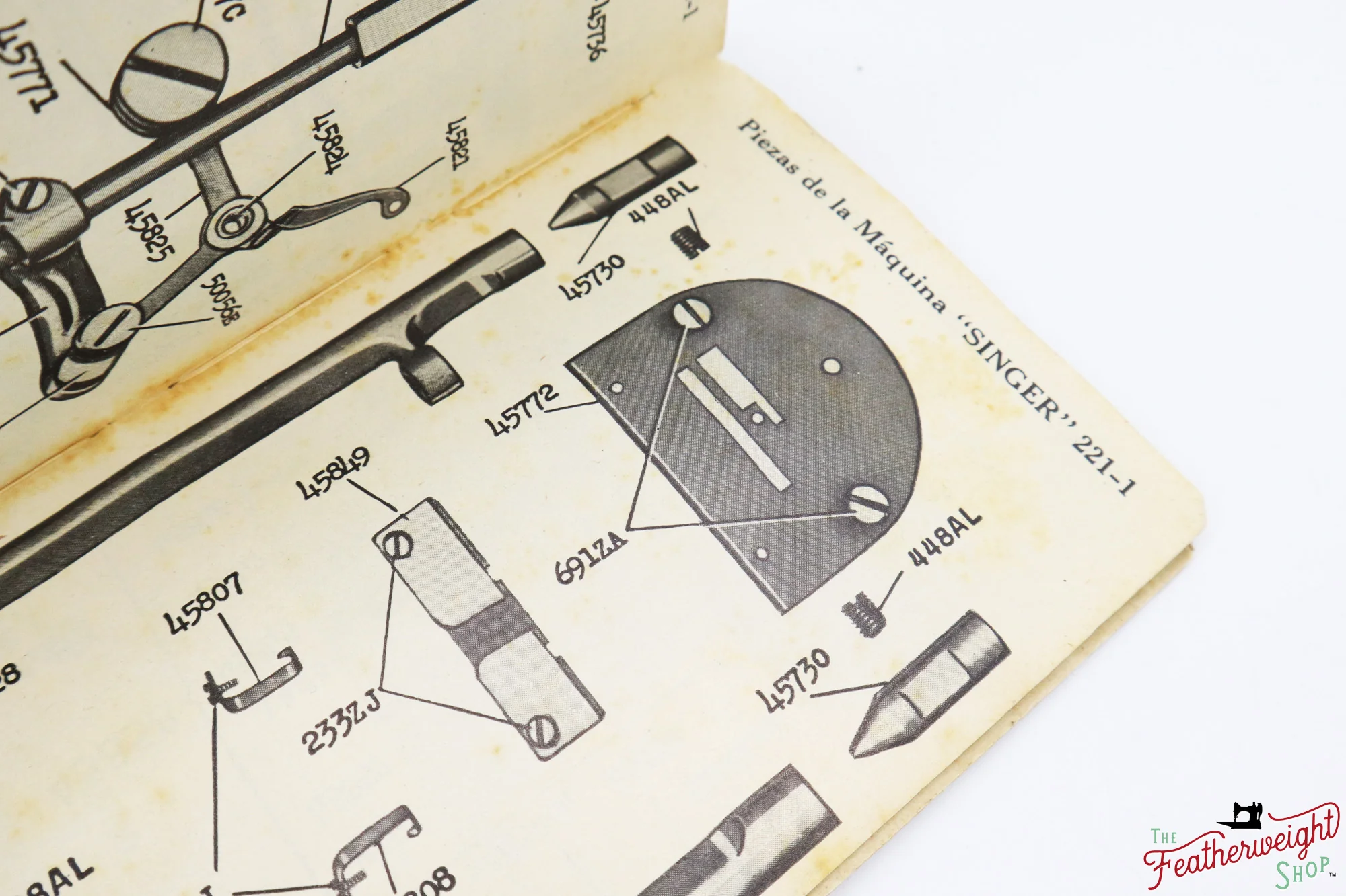 Singer Featherweight 221, RARE 'M.R.' - AH196*** - Image 19