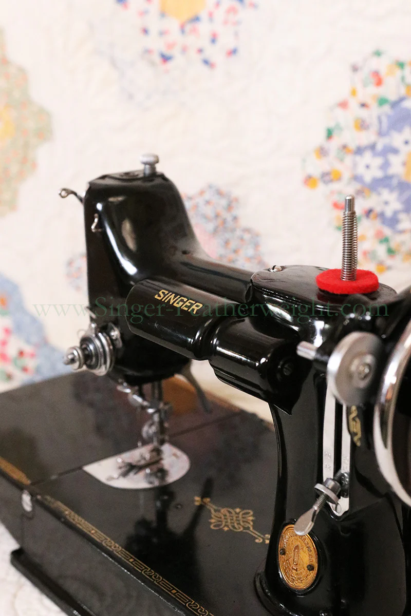 Singer Featherweight 221 Sewing machine, 1933 AD541*** - Image 22
