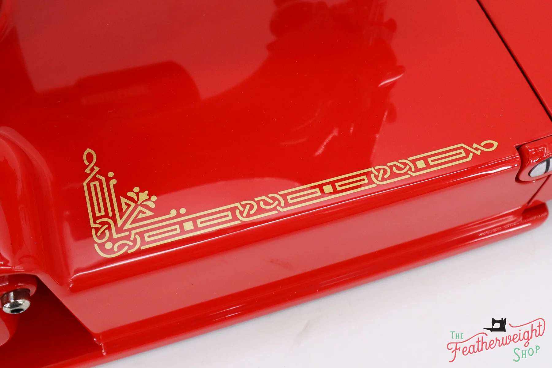 Singer Featherweight 221 Sewing Machine 1933 AD550*** - Fully Restored in Liberty Red - Image 17