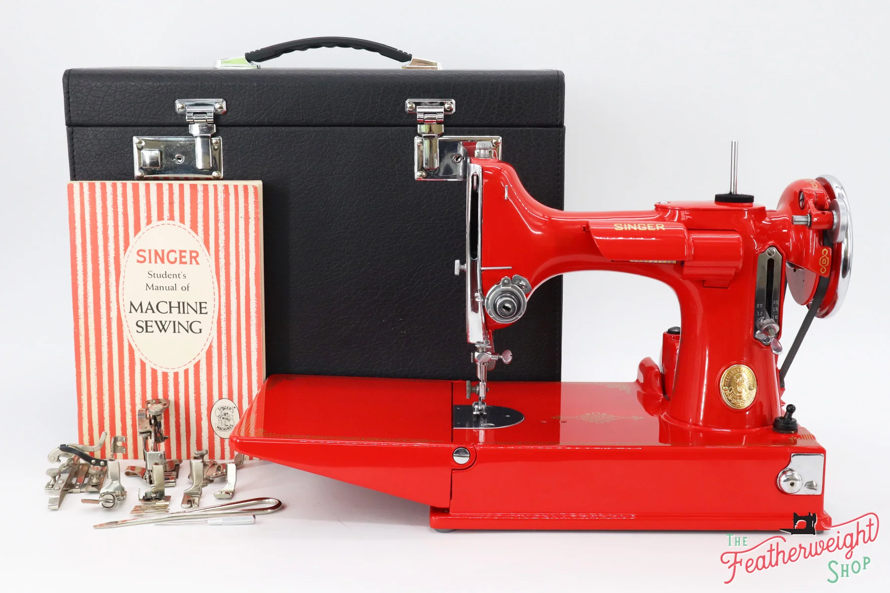 Singer Featherweight 221 Sewing Machine 1933 AD550*** - Fully Restored in Liberty Red - Image 4