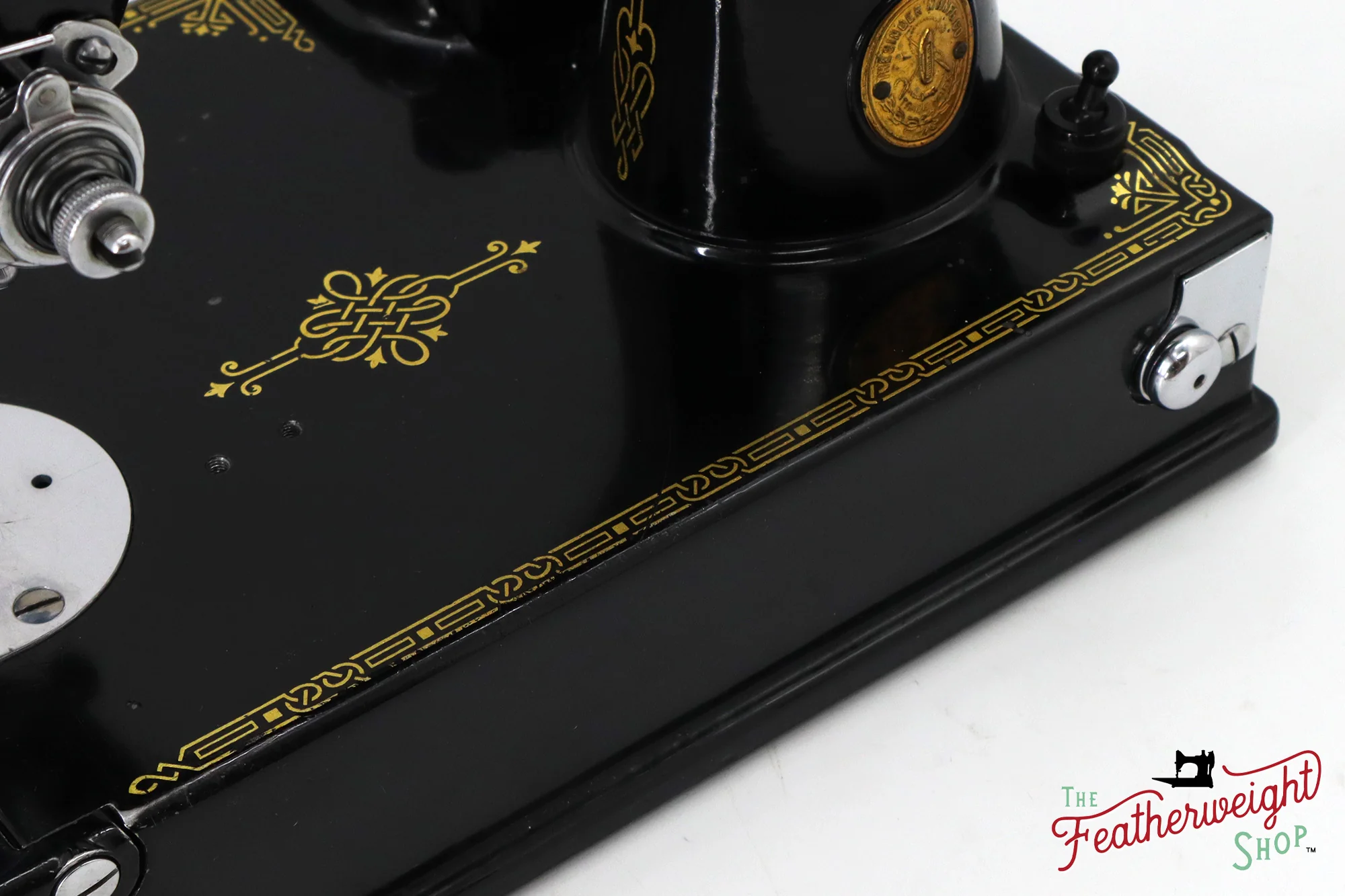 Singer Featherweight 221 Sewing Machine, 1934 AD790*** - Image 7