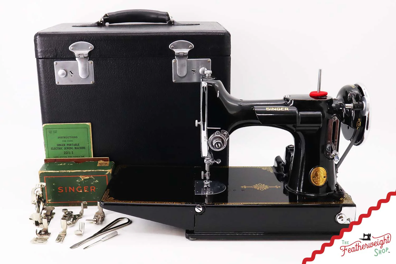 Singer Featherweight 221 Sewing Machine, 1935 AD887*** - Image 2