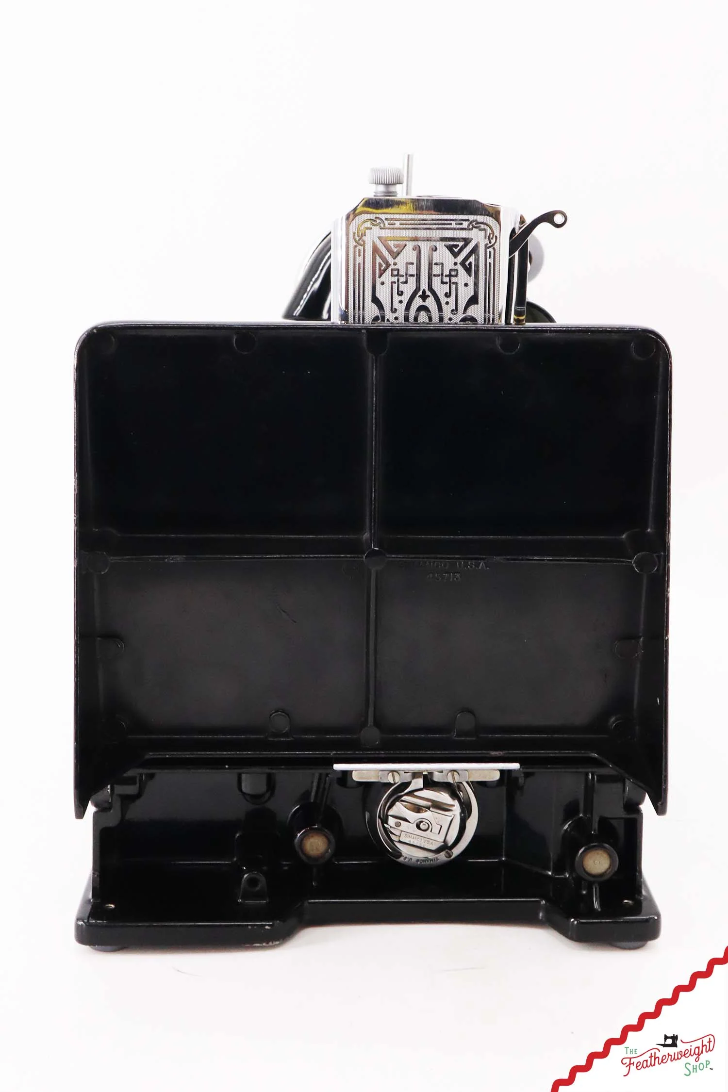 Singer Featherweight 221 Sewing Machine, 1935 AD887*** - Image 4