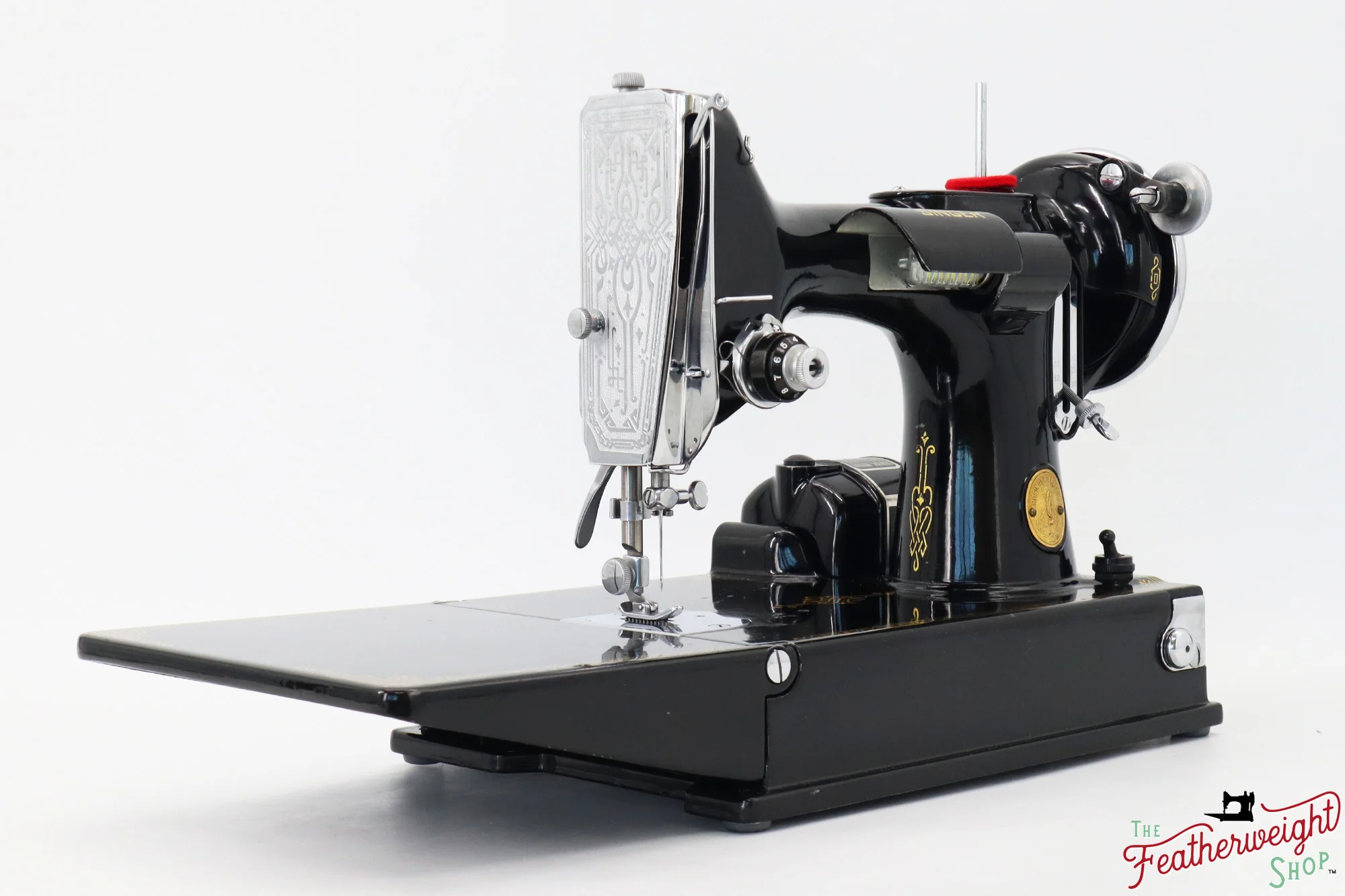 Singer Featherweight 221 Sewing Machine, 1935 AD889*** - Image 3