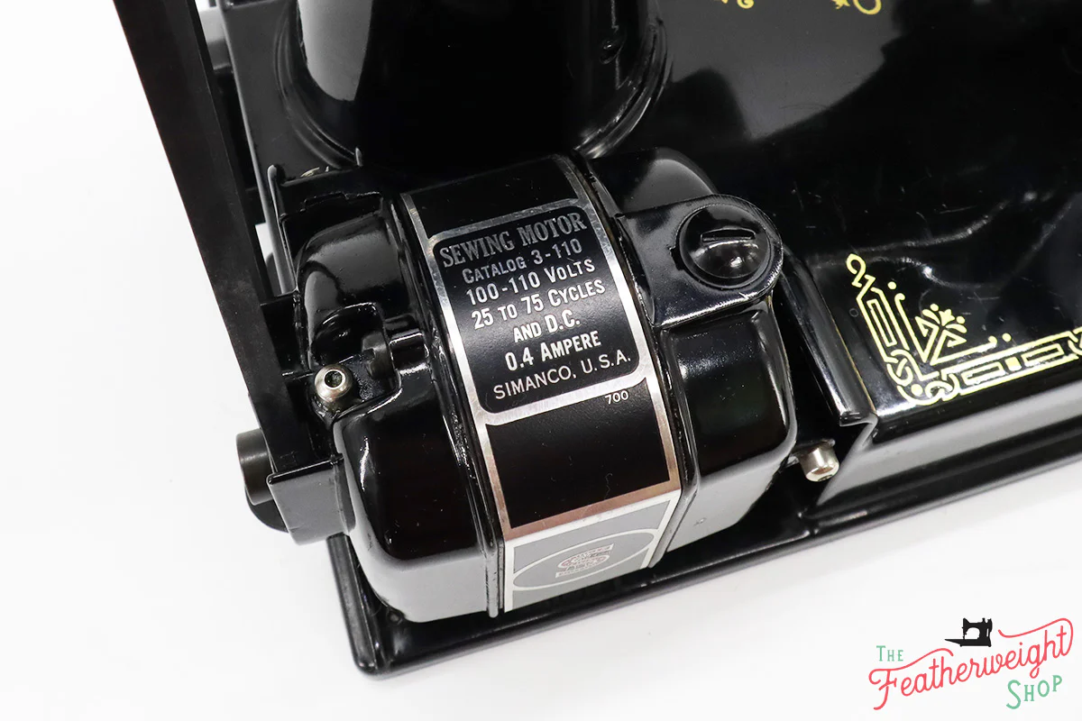 Singer Featherweight 221 Sewing Machine, 1936 AE063*** - Image 19