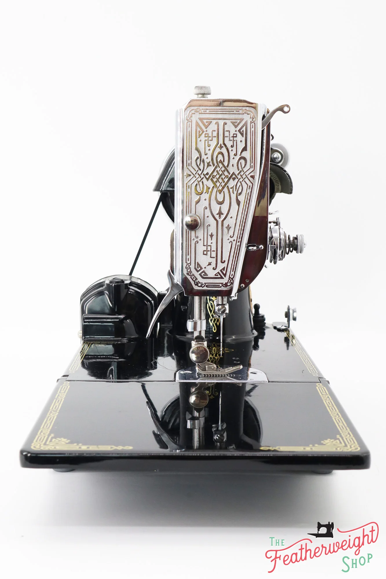 Singer Featherweight 221 Sewing Machine, 1936 AE3002** - Image 4