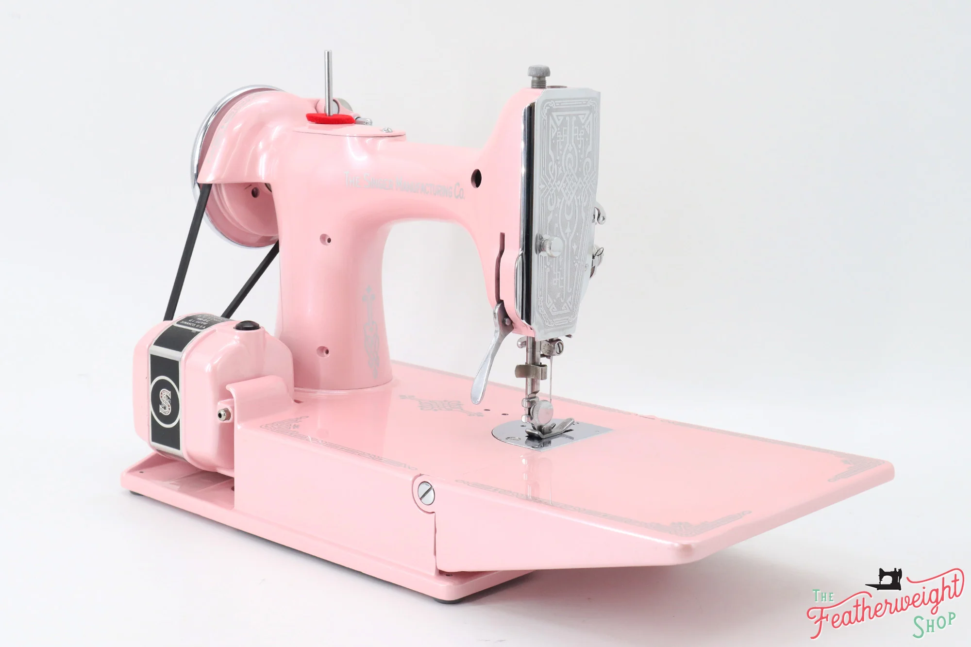 Singer Featherweight 221 Sewing Machine AE060*** - Fully Restored in Pink Frosting - Image 6