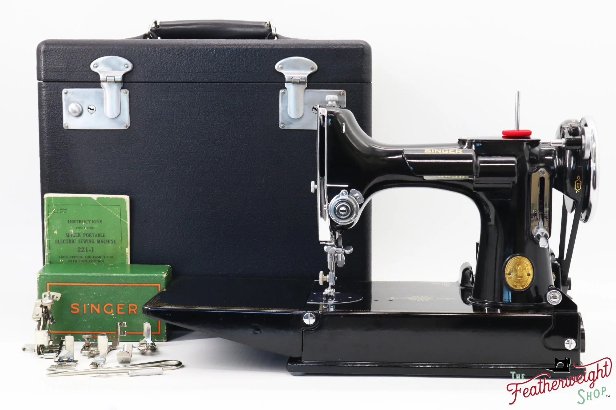 Singer Featherweight 221 Sewing Machine, AE214*** - 1936 - Image 2