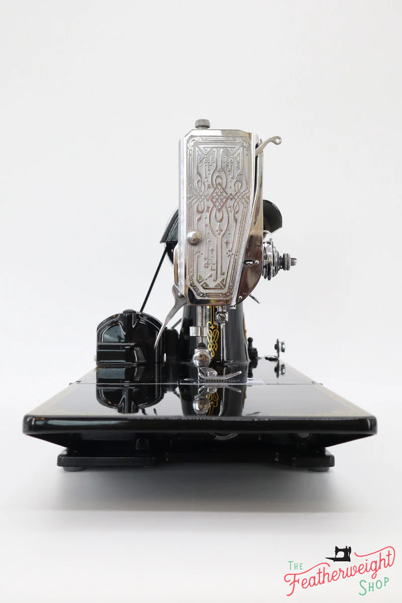 Singer Featherweight 221 Sewing Machine, AE217*** - Image 4