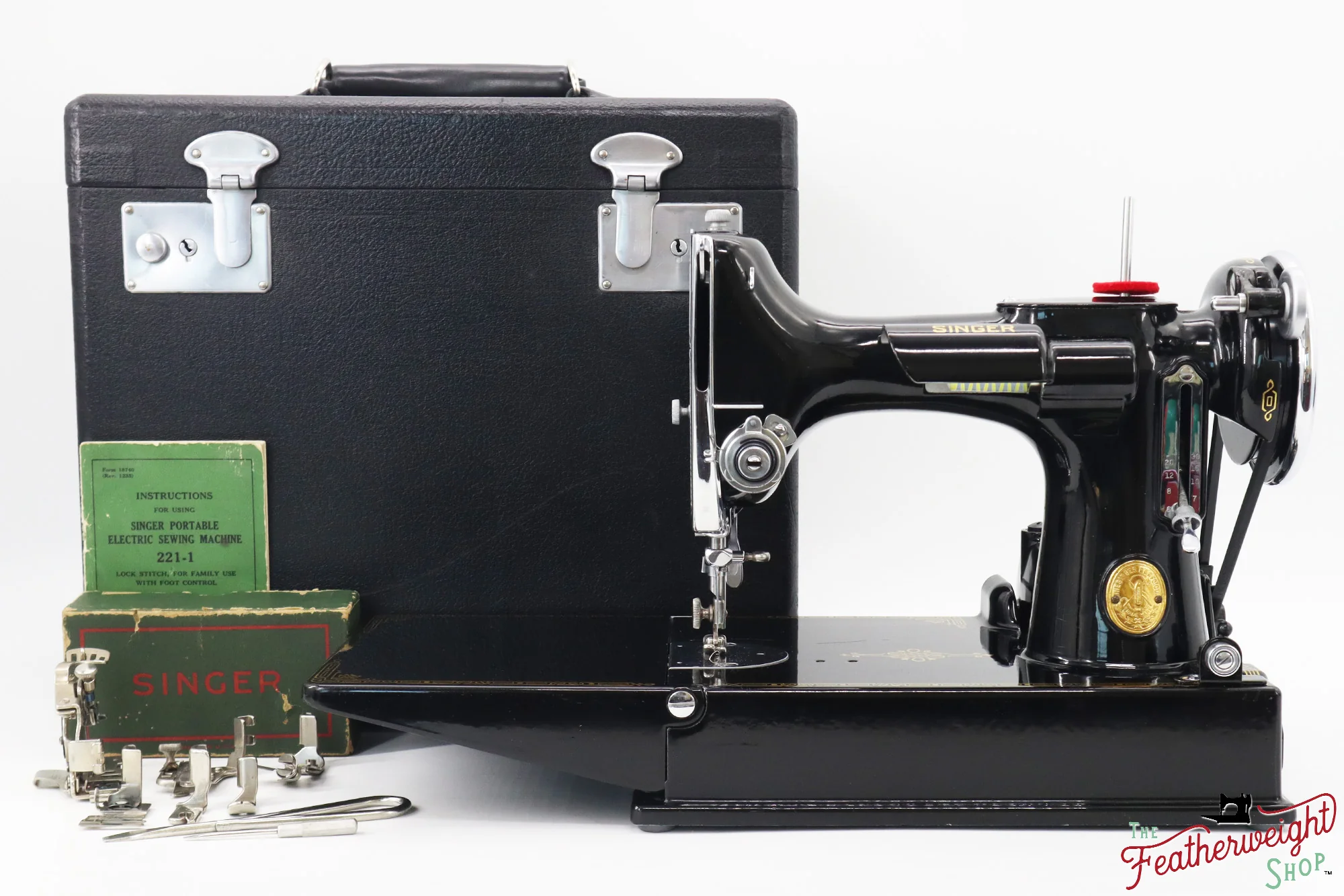 Singer Featherweight 221 Sewing Machine, AE222*** - 1936 - Image 2