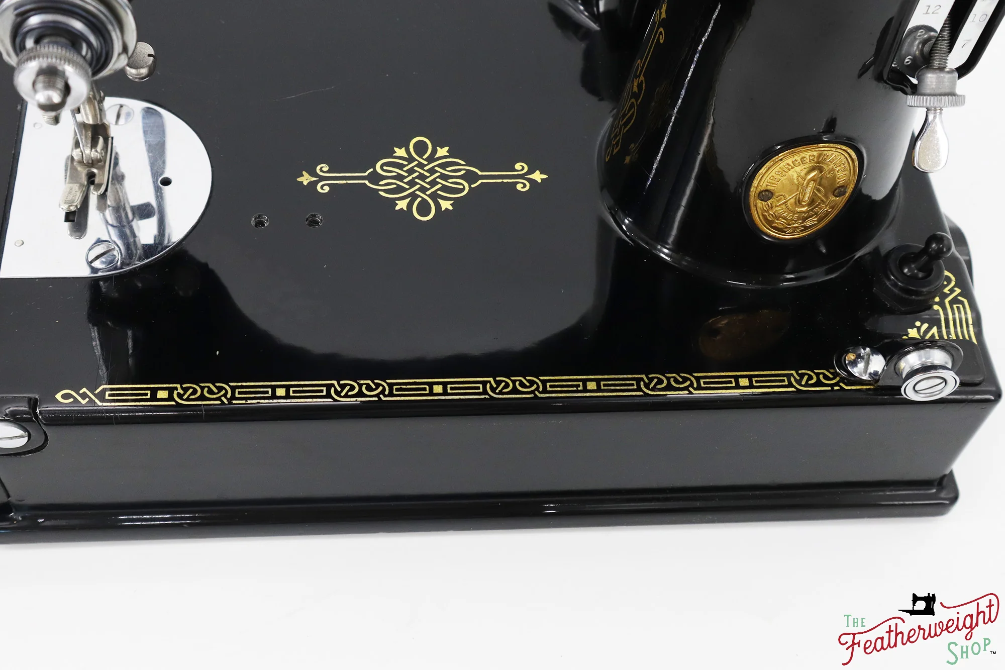 Singer Featherweight 221 Sewing Machine, AE222*** - 1936 - Image 8