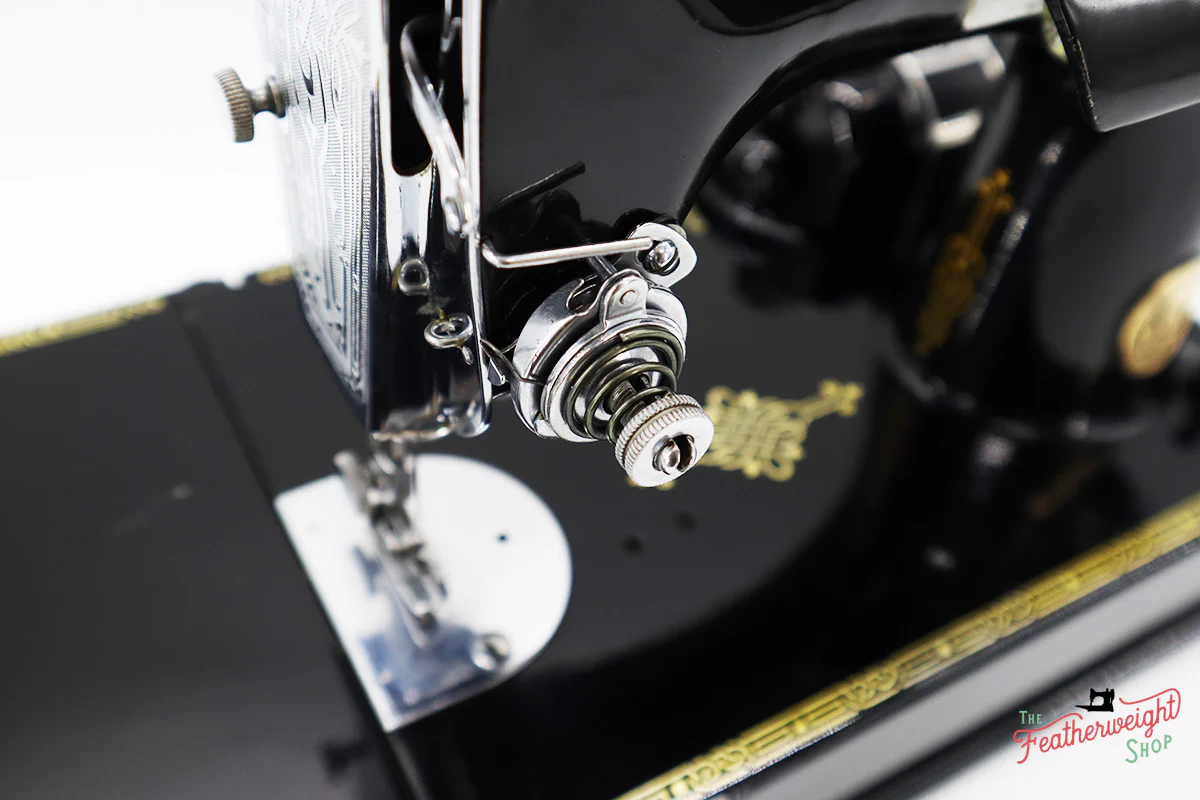 Singer Featherweight 221 Sewing Machine, 1936 AE300*** - Image 11