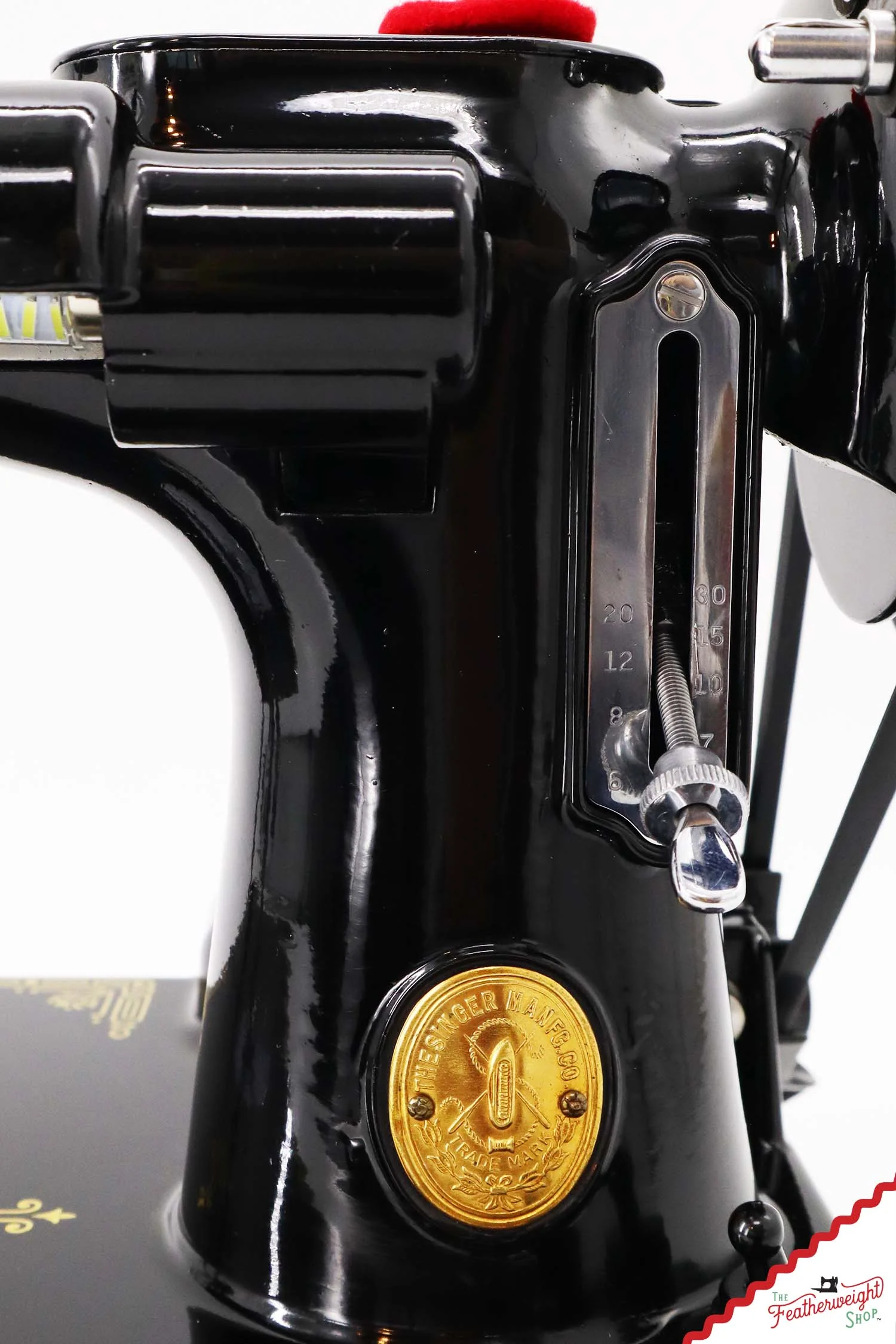 Singer Featherweight 221 Sewing Machine, AE5455** - 1937 - Image 15