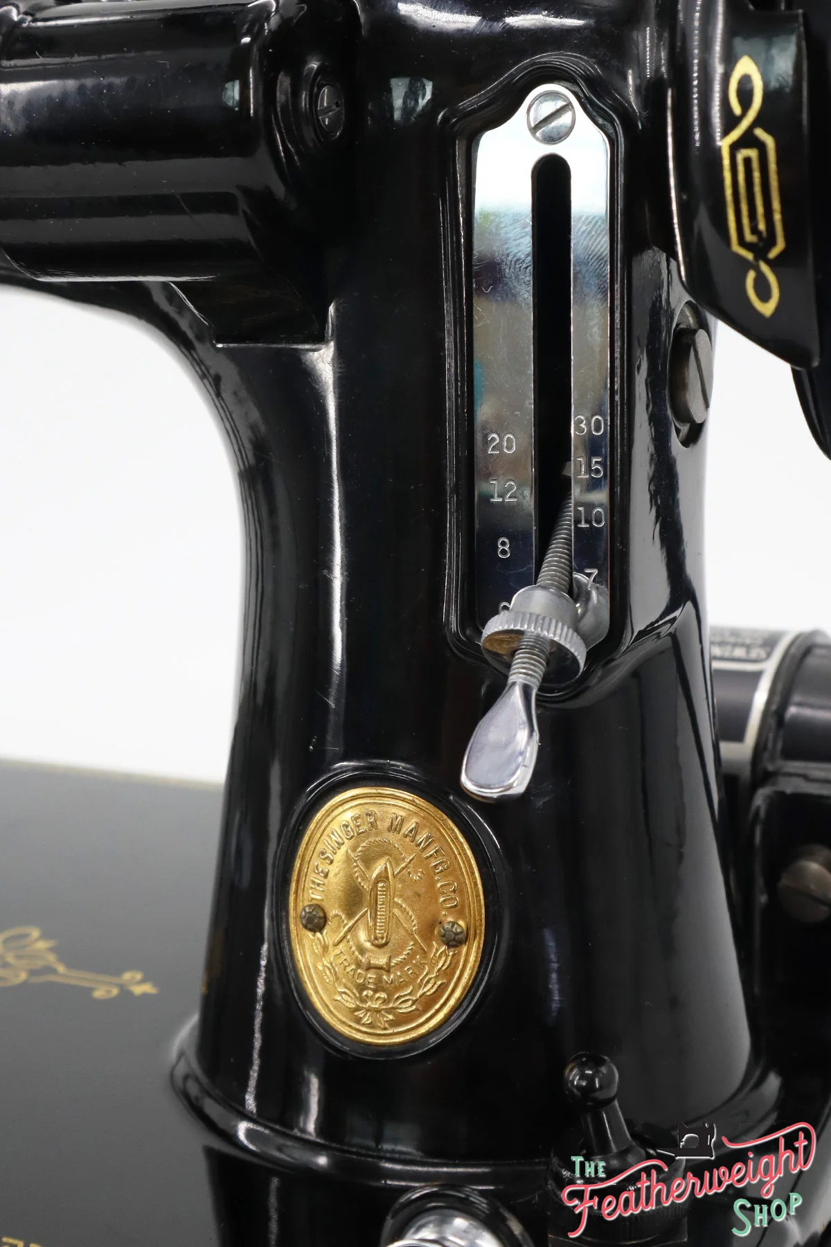 Singer Featherweight 221 Sewing Machine, AE773*** - Image 15