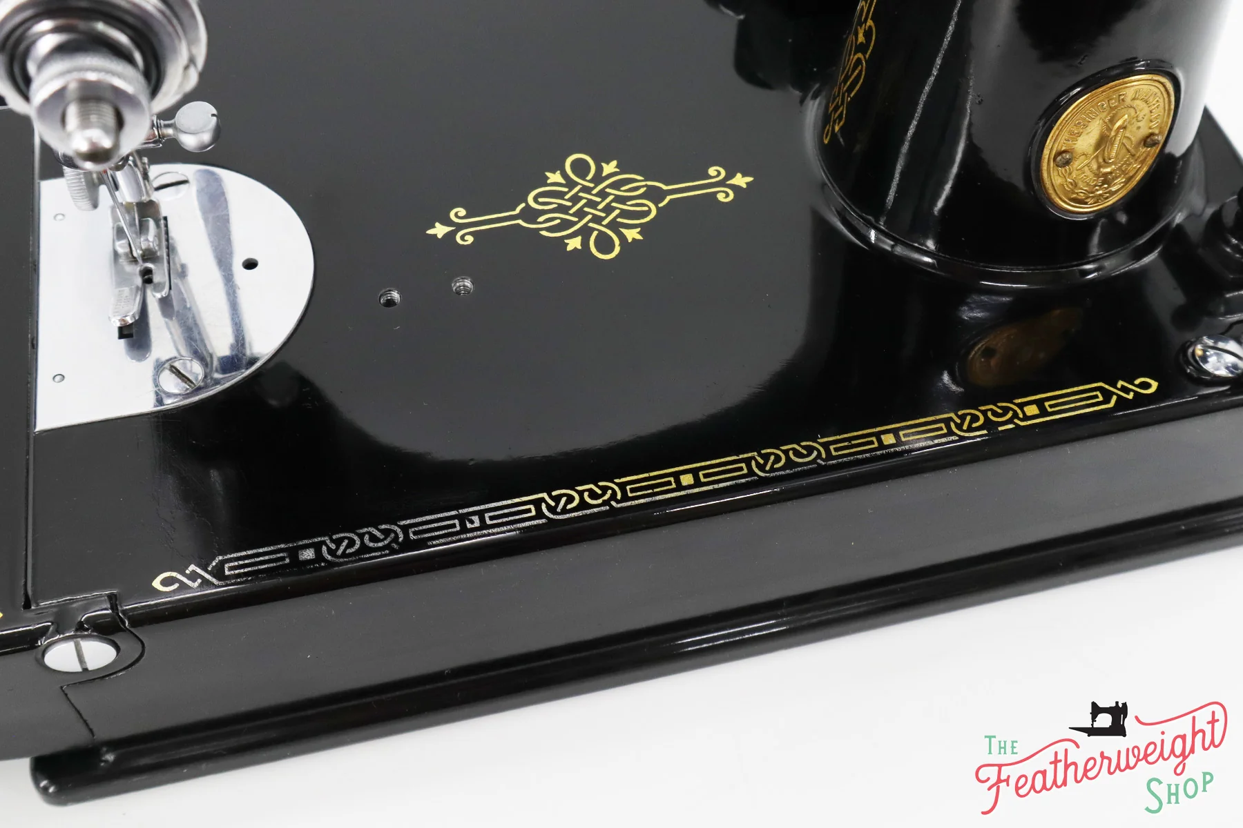 Singer Featherweight 221 Sewing Machine, AE773*** - Image 9