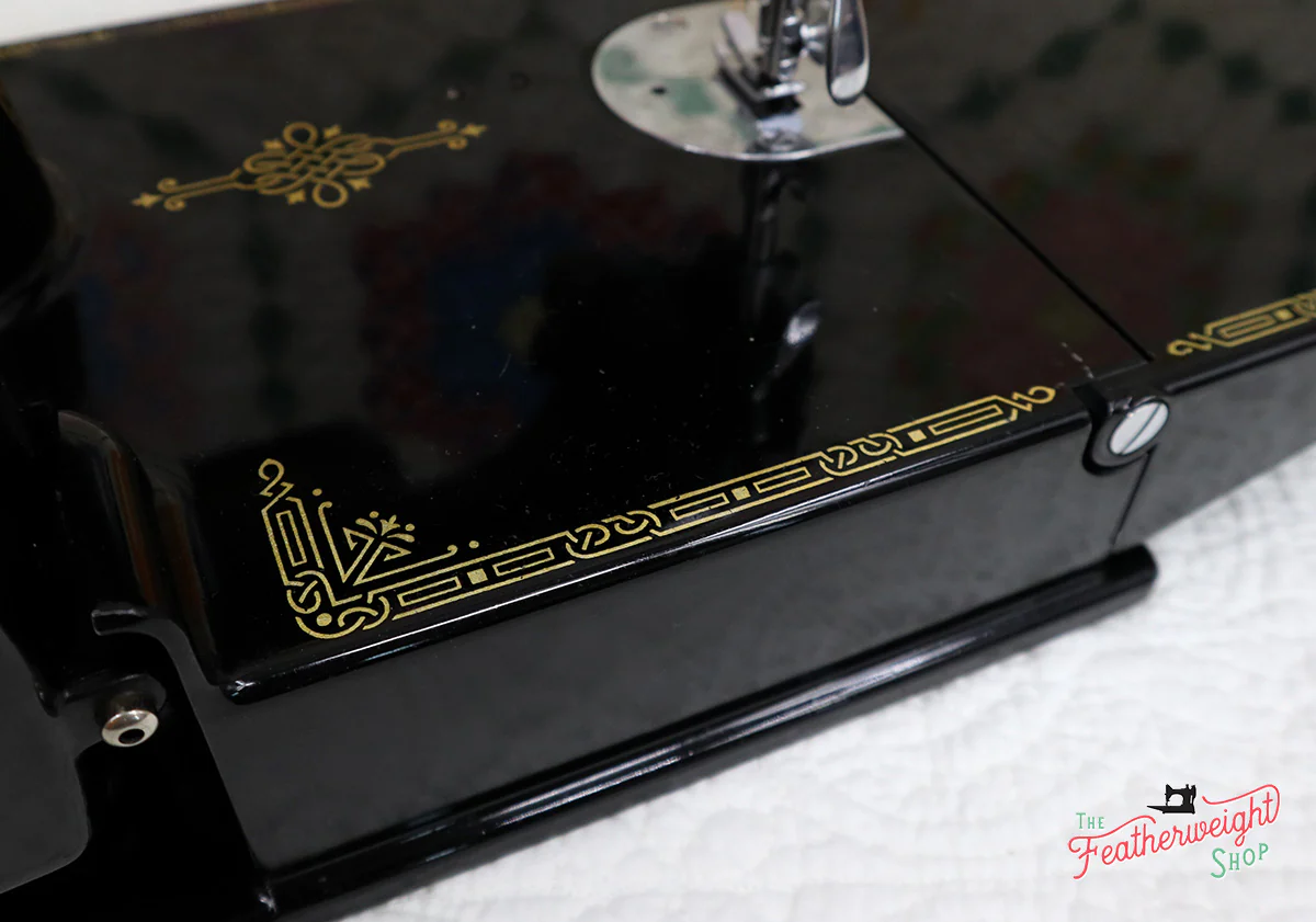 Singer Featherweight 221 Sewing Machine, AE789*** - Image 12