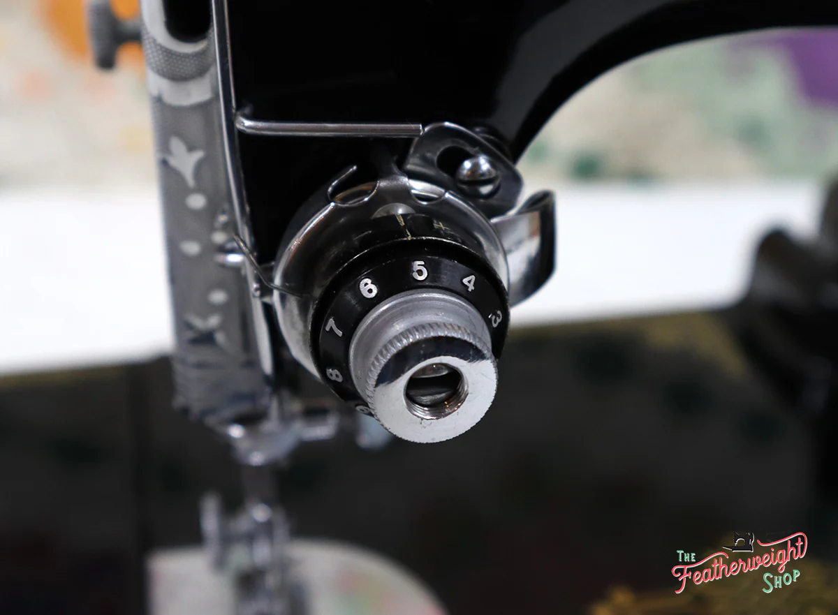 Singer Featherweight 221 Sewing Machine, AE789*** - Image 16