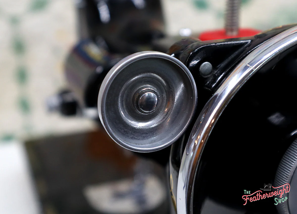 Singer Featherweight 221 Sewing Machine, AE789*** - Image 17