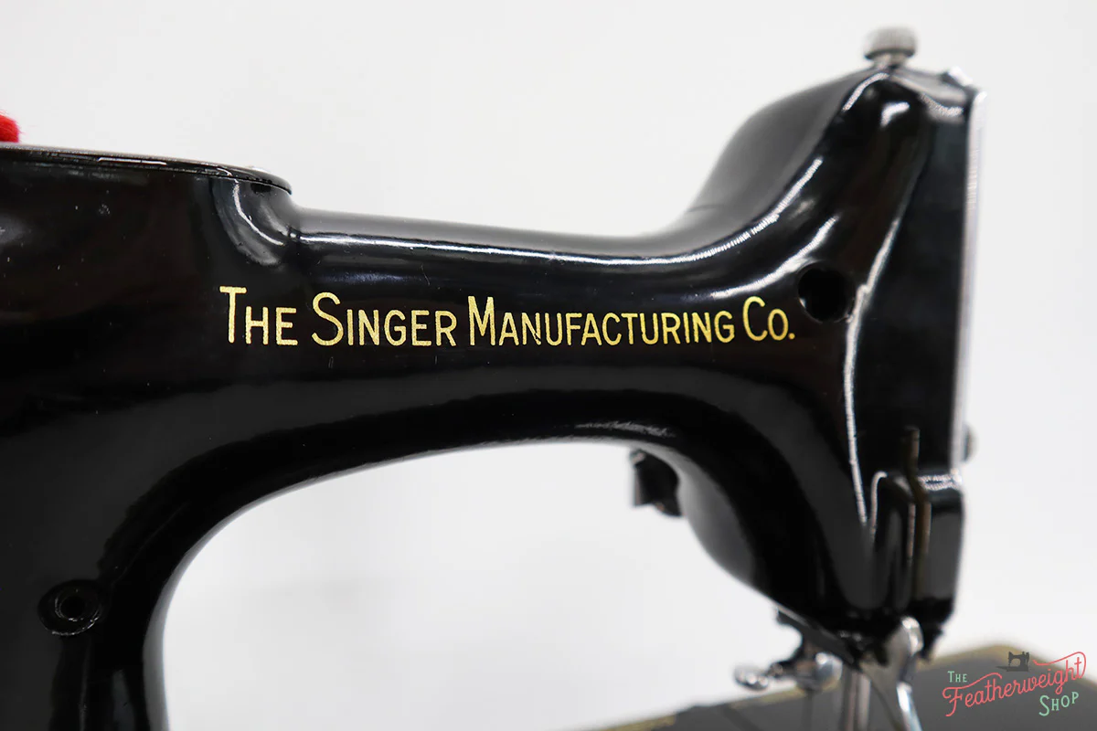 Singer Featherweight 221 Sewing Machine, AF076*** - Image 13