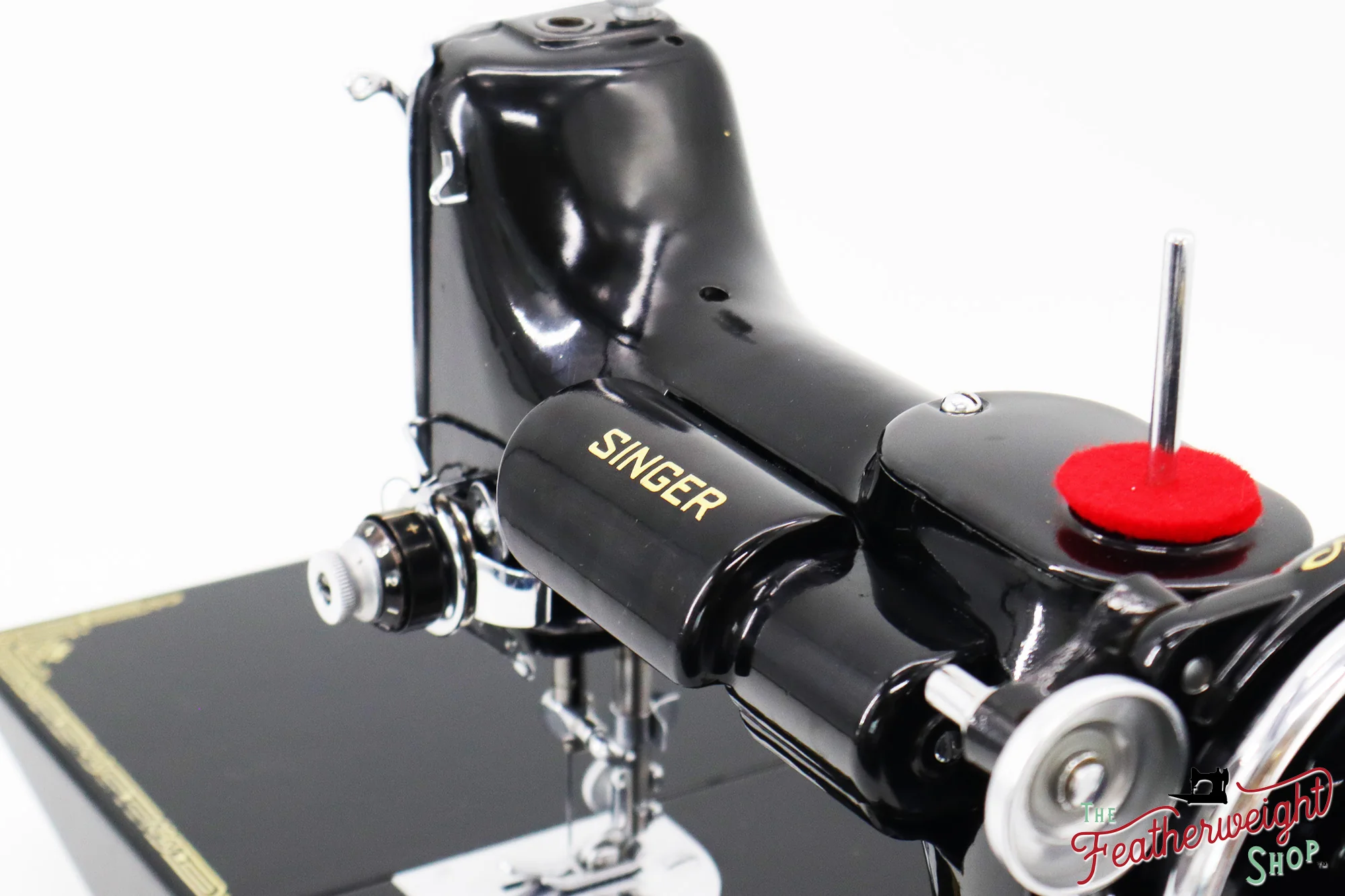 Singer Featherweight 221 Sewing Machine, AF079*** - 1938 - Image 10