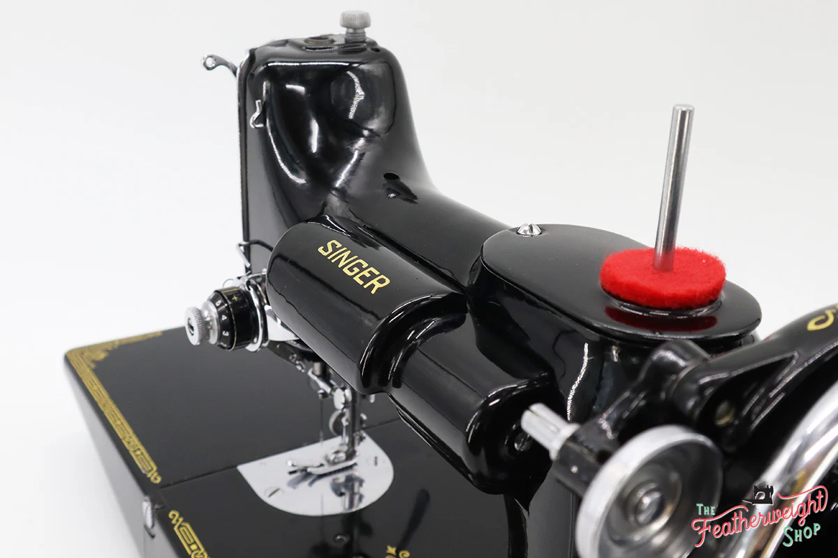 Singer Featherweight 221 Sewing Machine, AF083*** - Image 15