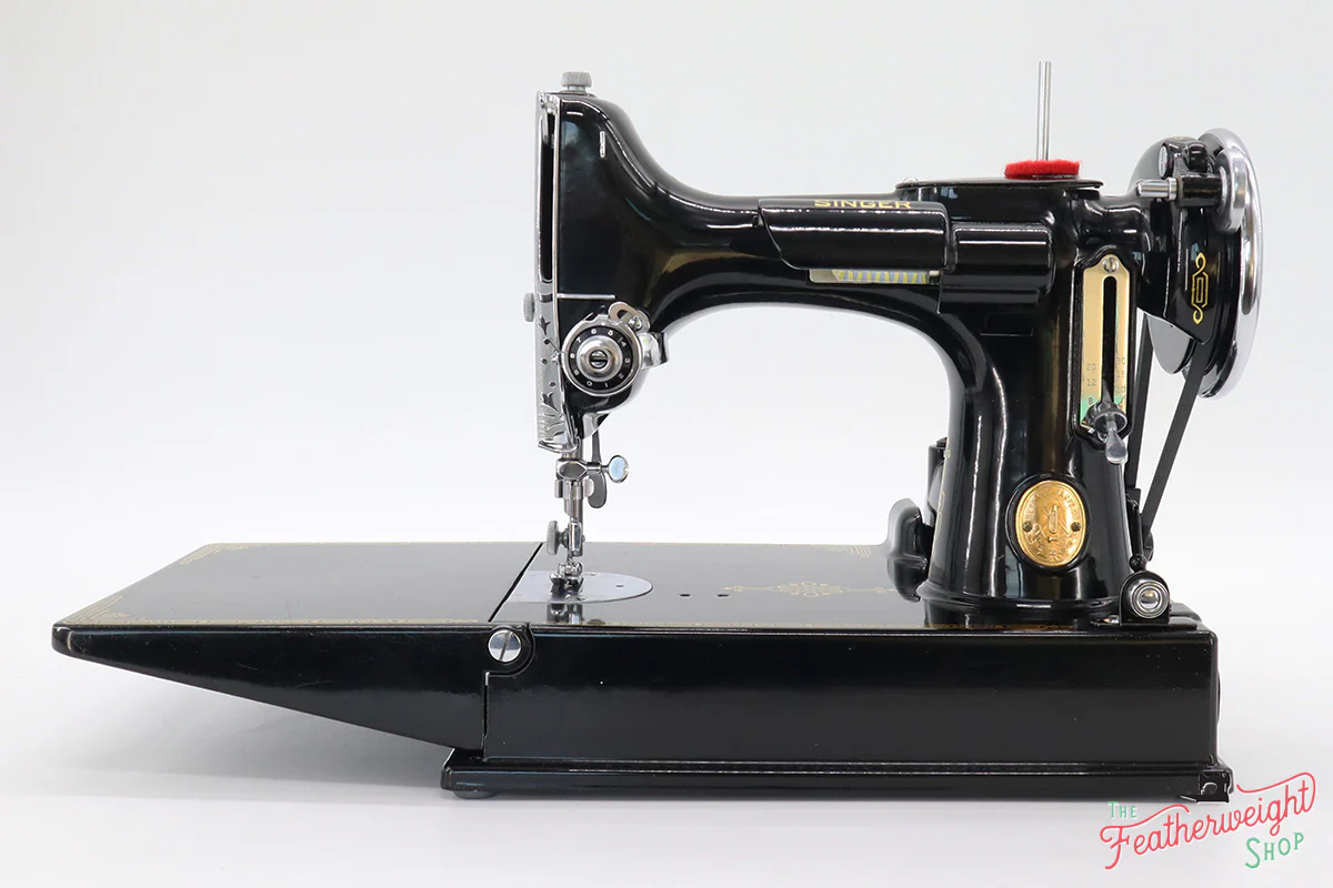 Singer Featherweight 221 Sewing Machine, AF083*** - Image 3