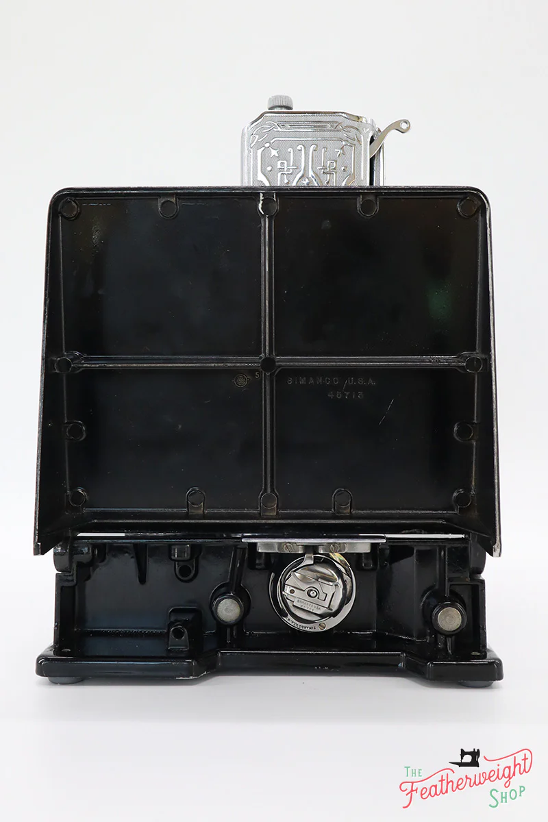 Singer Featherweight 221 Sewing Machine, AF083*** - Image 5