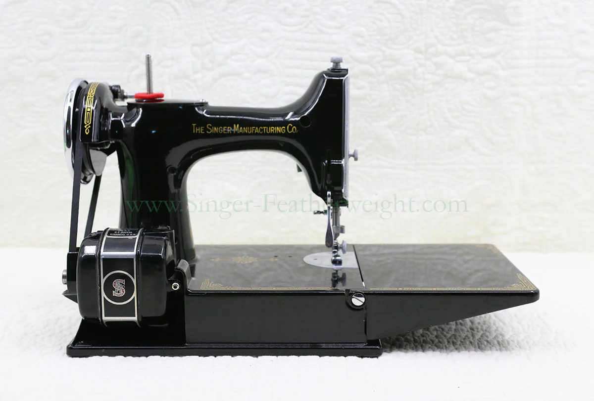 Singer Featherweight 221 Sewing Machine, AF089*** - Image 6