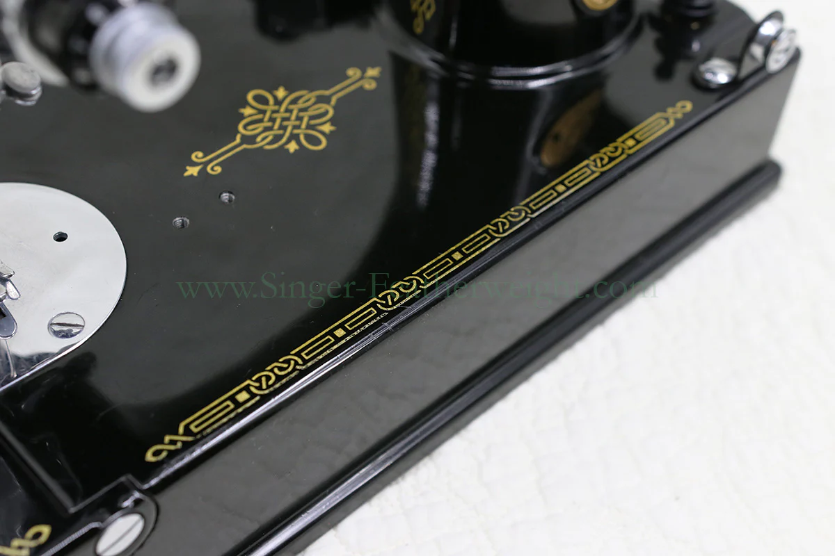 Singer Featherweight 221 Sewing Machine, AF089*** - Image 8