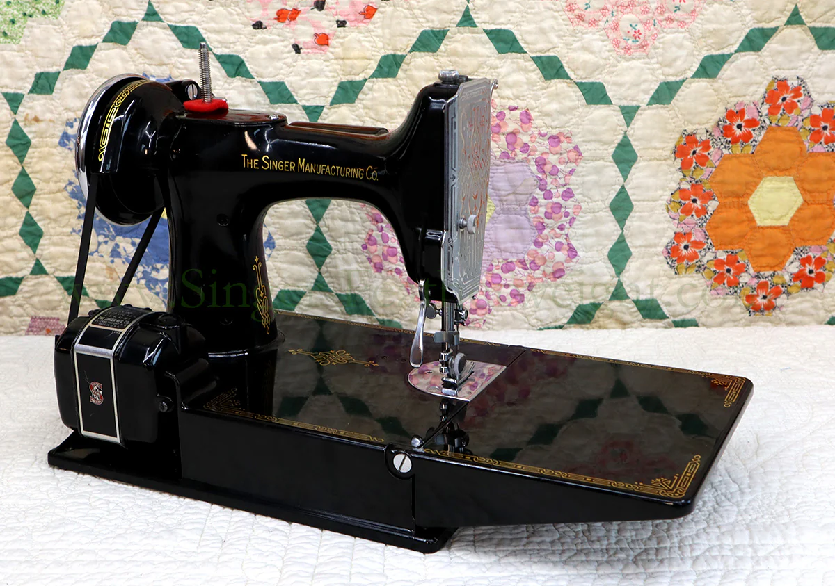 Singer Featherweight 221 Sewing Machine, AF170*** - Image 6