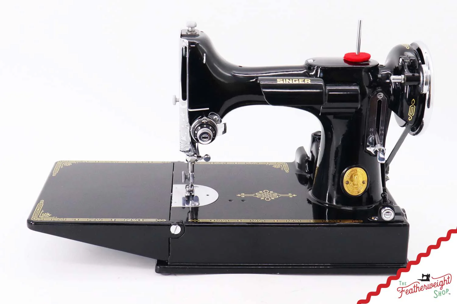 Singer Featherweight 221 Sewing Machine, AF244** - 1939 - Image 3
