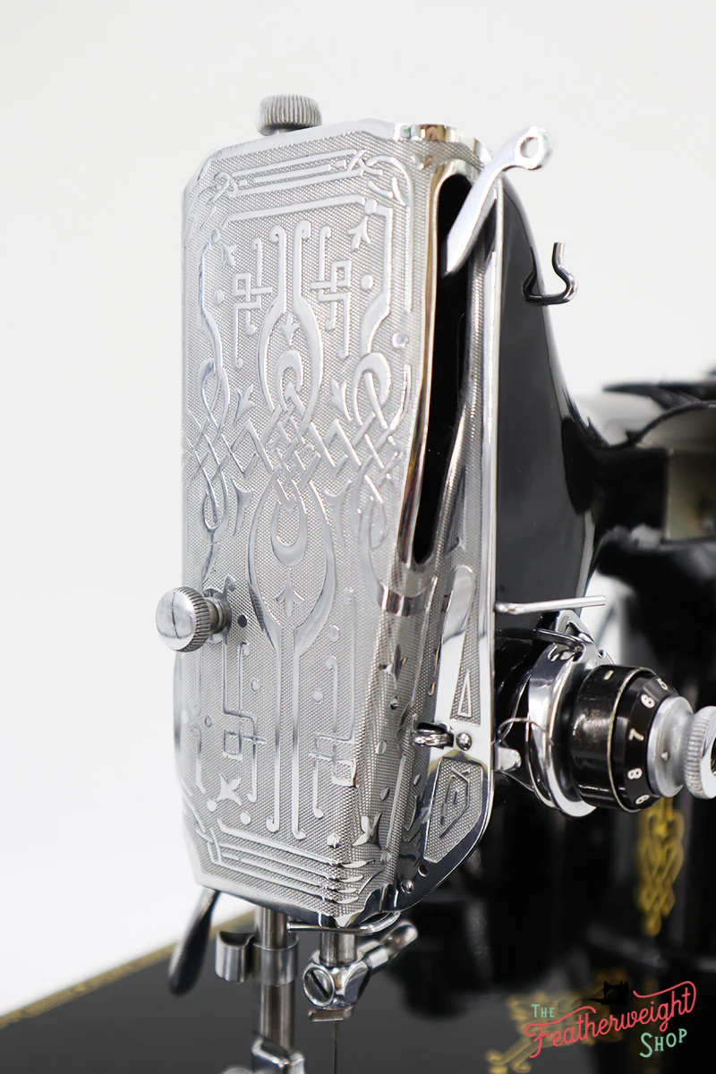 Singer Featherweight 221 Sewing Machine, AF390*** - Corduroy Insert - RARE - Image 19