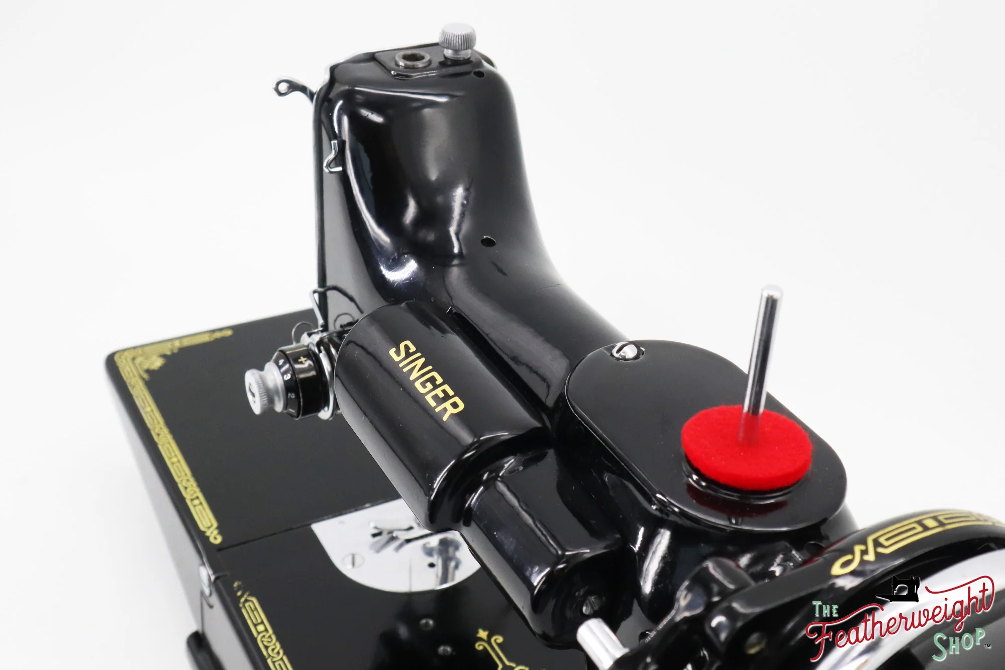 Singer Featherweight 221 Sewing Machine, AF39038* - 1939 - Image 14