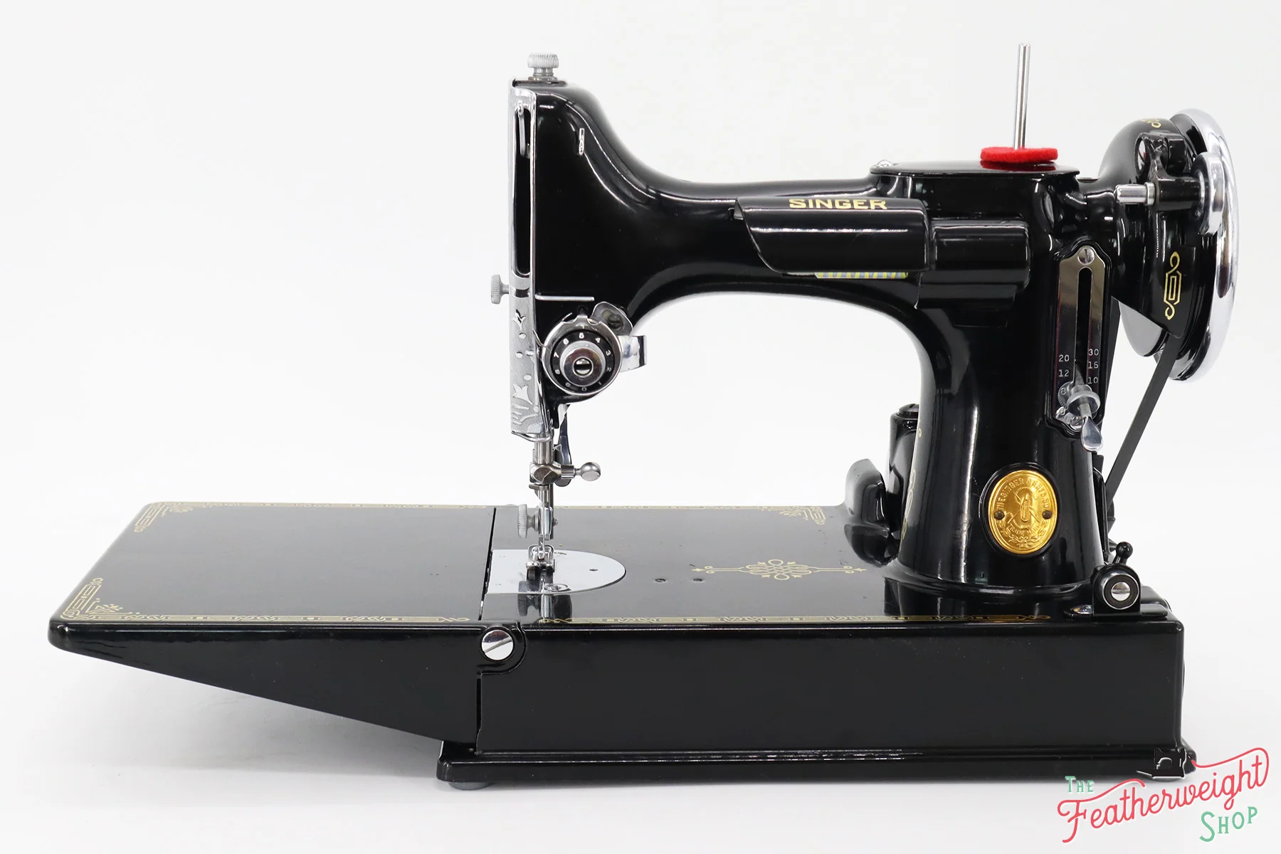 Singer Featherweight 221 Sewing Machine, AF493*** - Image 2