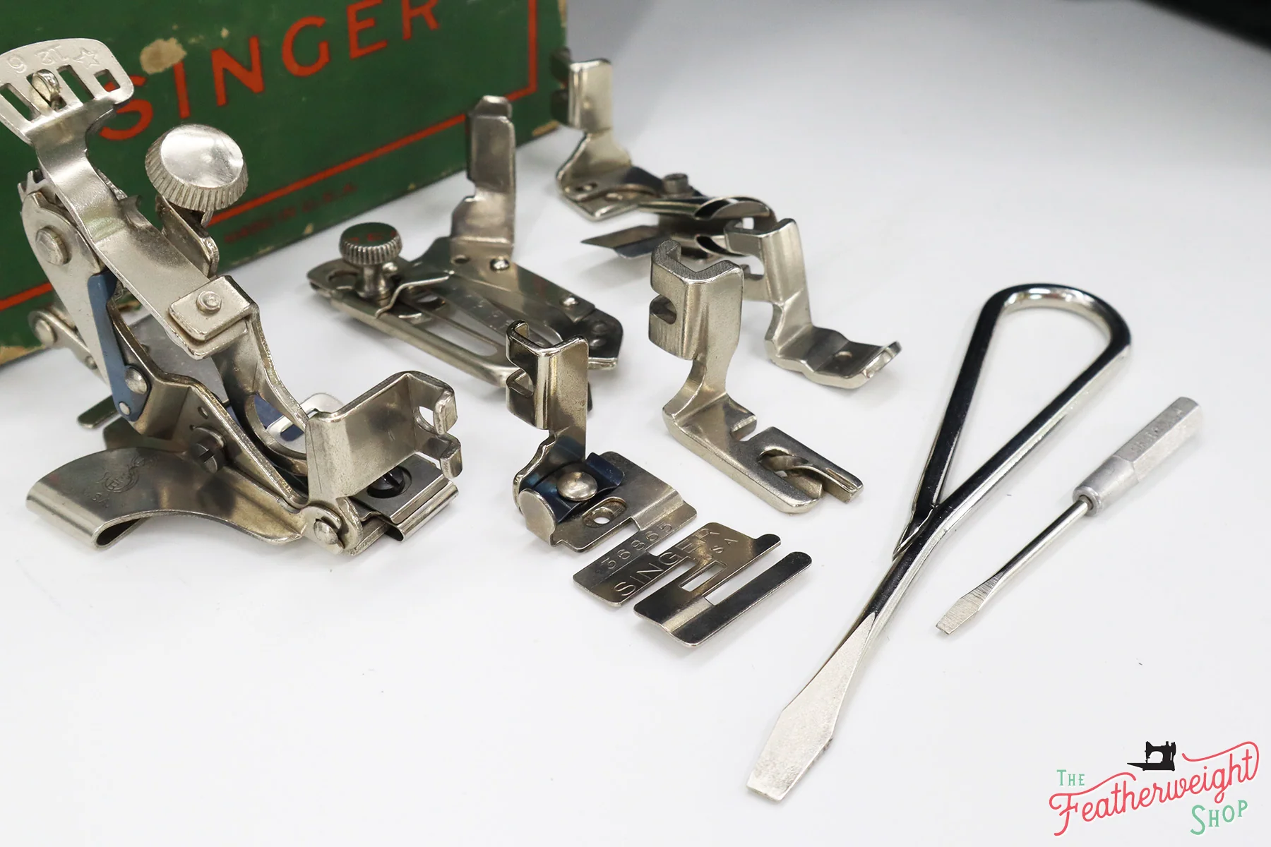Singer Featherweight 221 Sewing Machine, AF493*** - Image 20