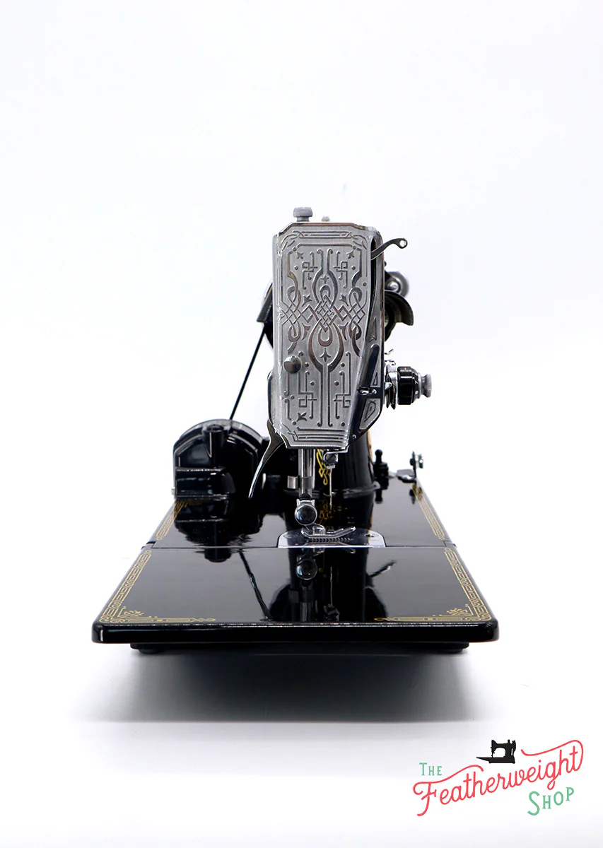 Singer Featherweight 221 Sewing Machine, AF496*** - Image 5