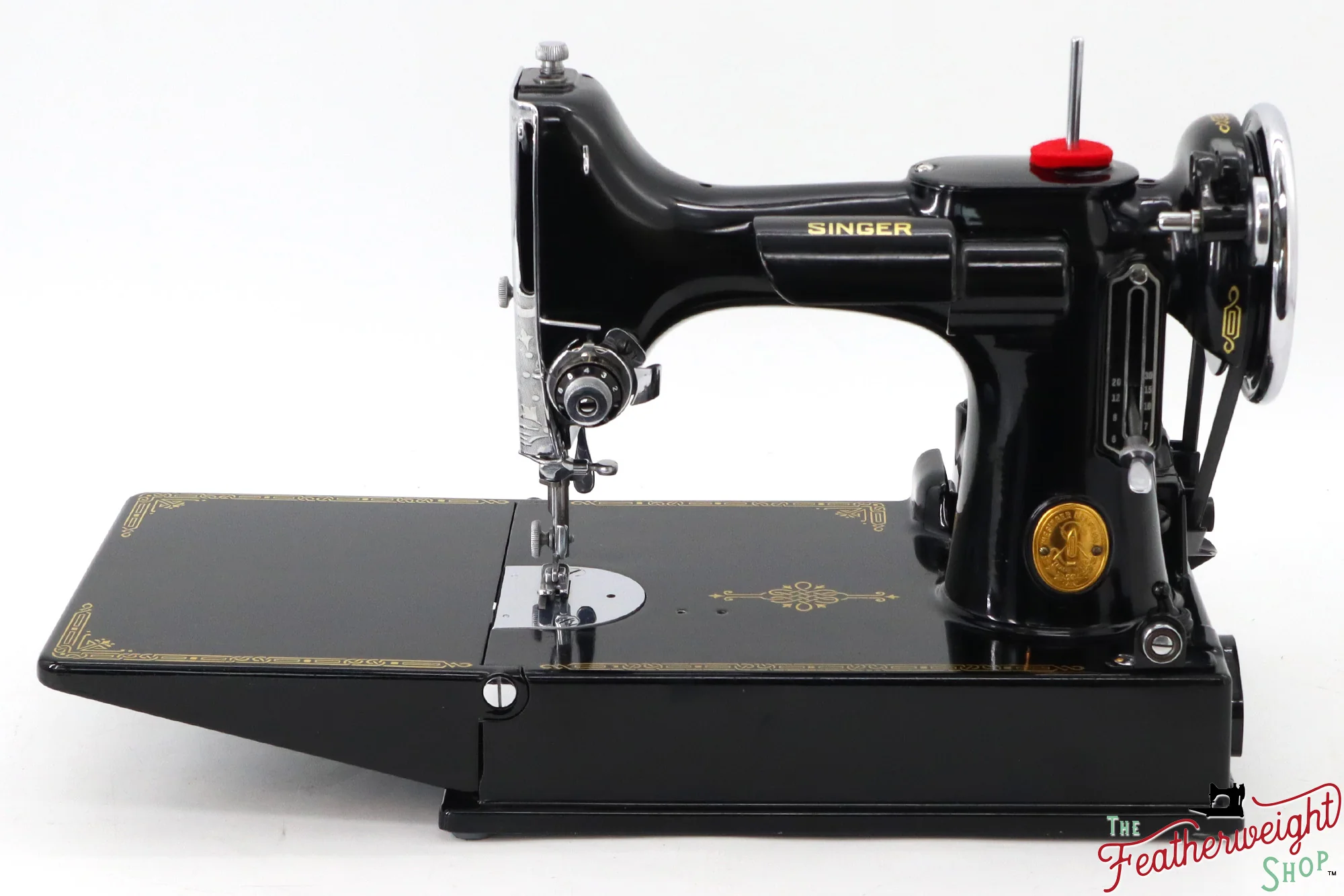 Singer Featherweight 221 Sewing Machine, AF575*** - 1940 - Image 3