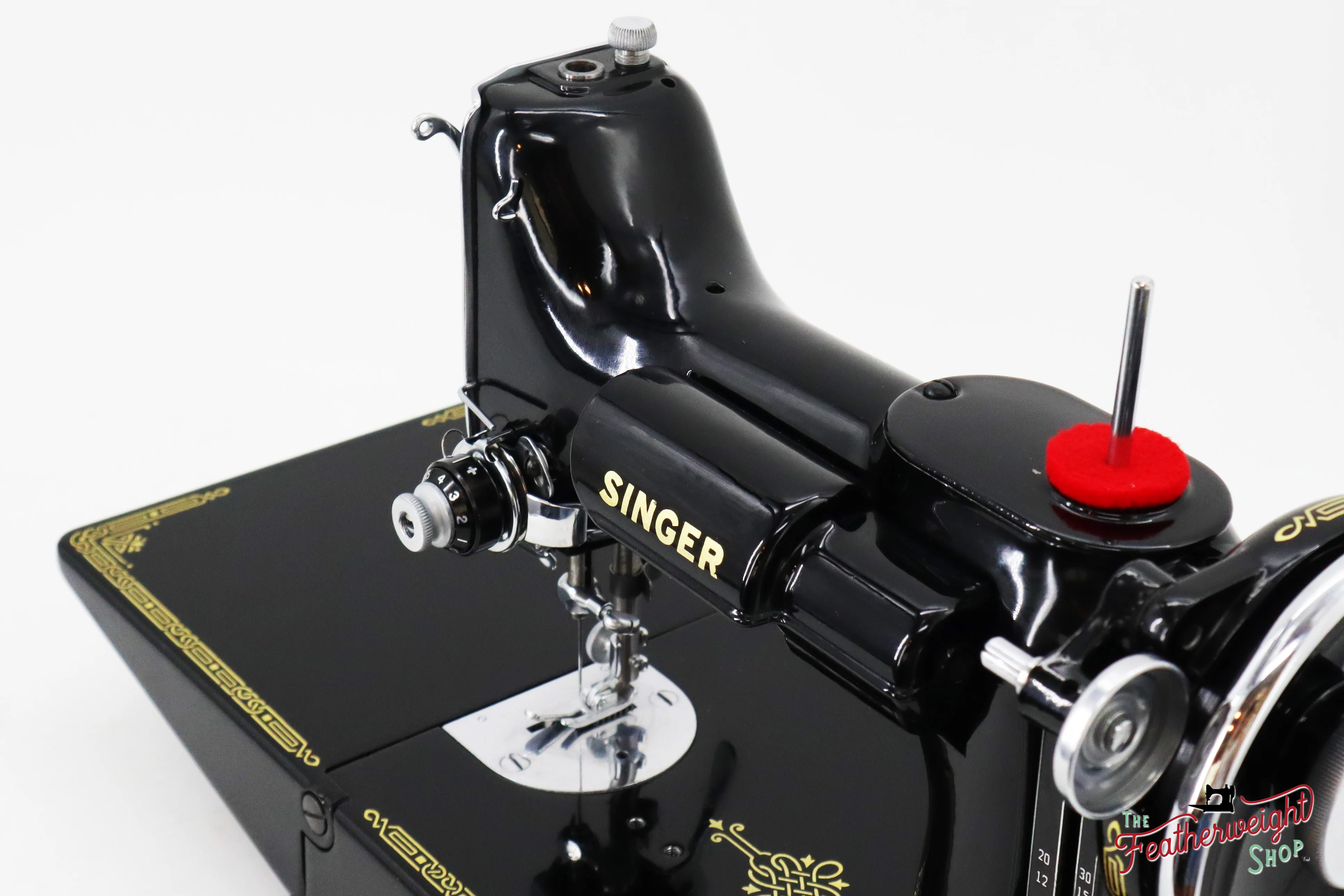 Singer Featherweight 221 Sewing Machine, AF865*** - 1941 - Image 15