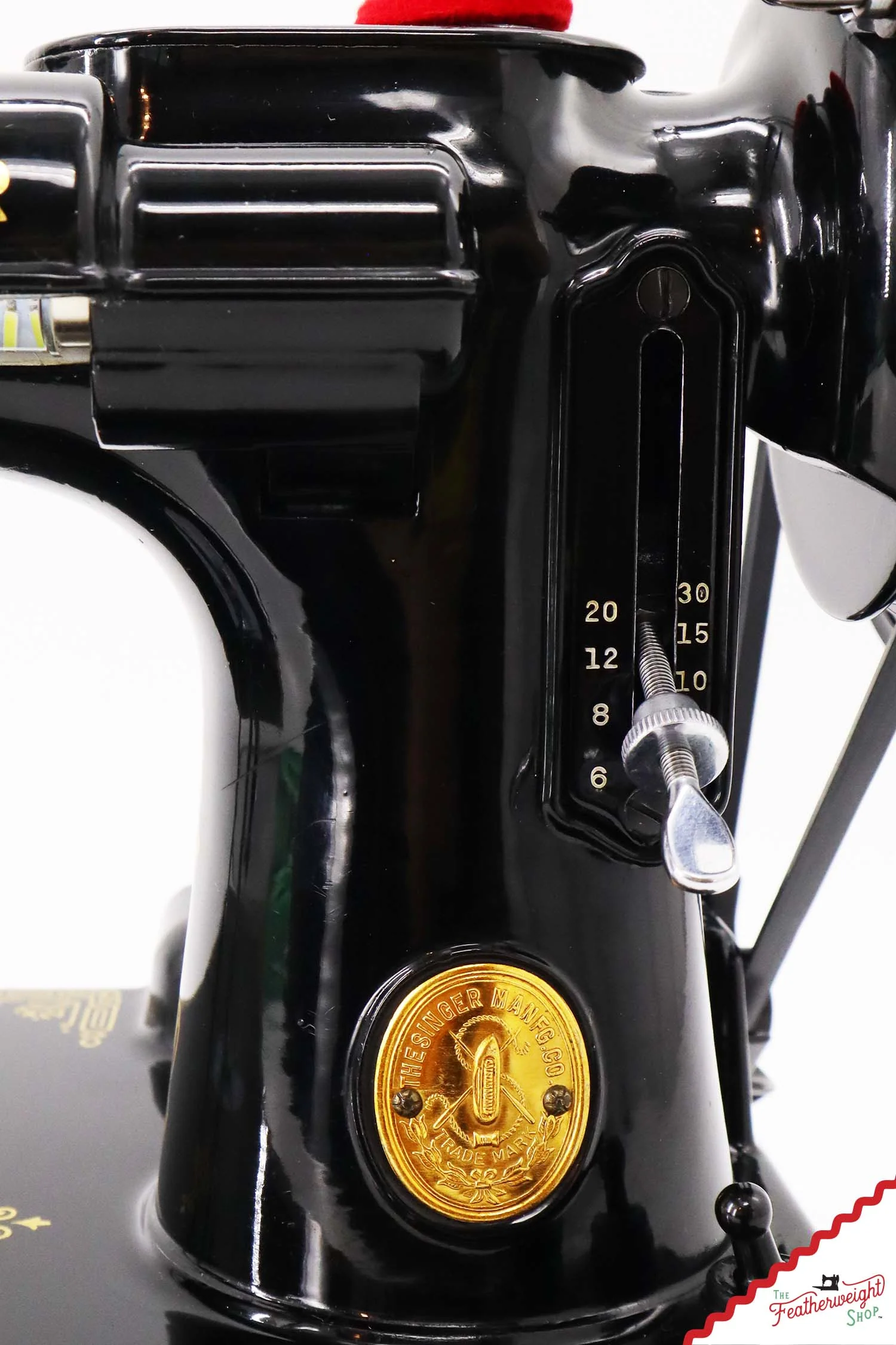 Singer Featherweight 221 Sewing Machine, AF866*** - 1941 - Image 15