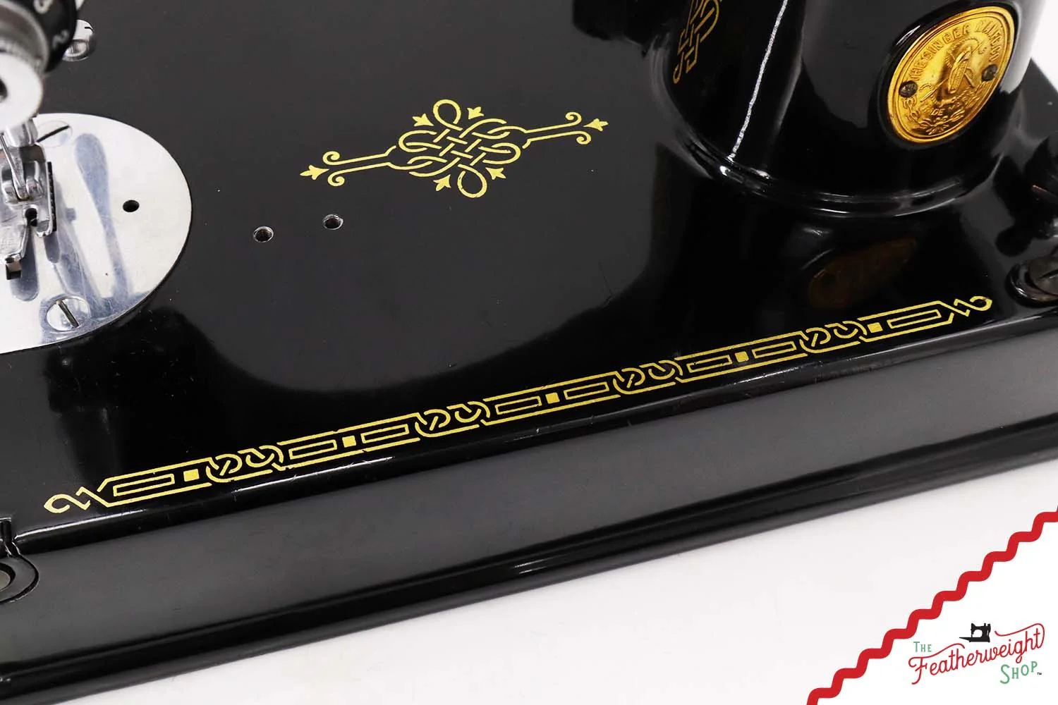 Singer Featherweight 221 Sewing Machine, AF866*** - 1941 - Image 7