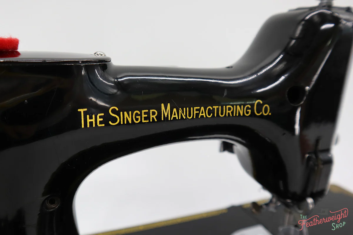Singer Featherweight 221 Sewing Machine, AF876*** - Image 12