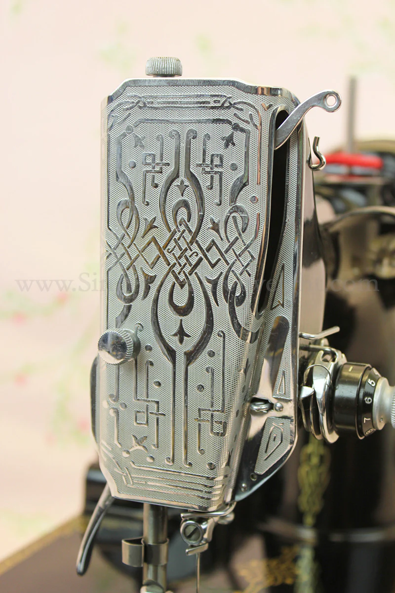 Singer Featherweight 221 Sewing Machine, AF882*** - Image 11