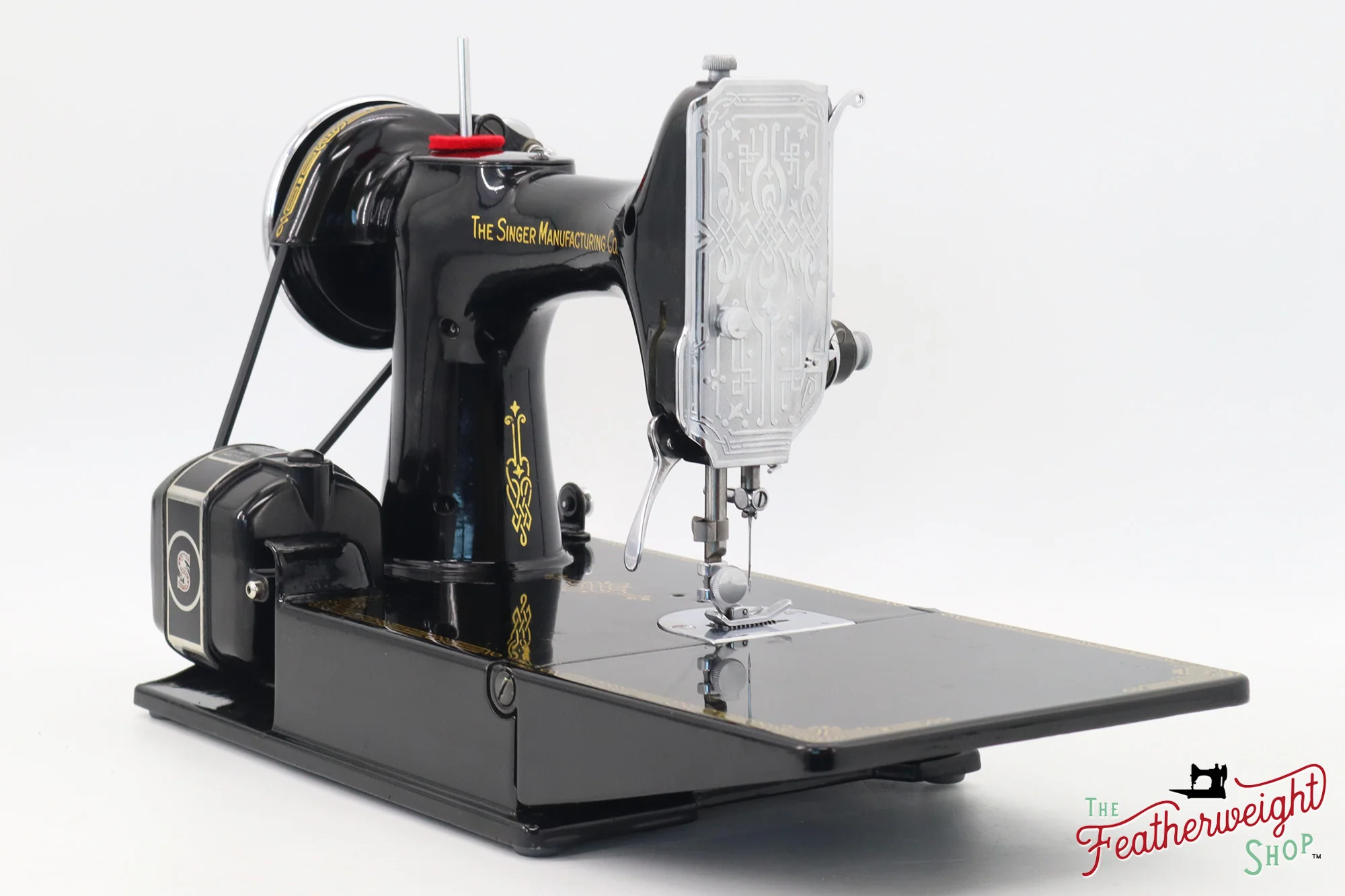Singer Featherweight 221 Sewing Machine, AF937*** - 1941 - Image 5
