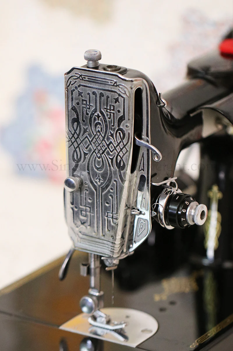 Singer Featherweight 221 Sewing Machine, AG007*** - Image 18