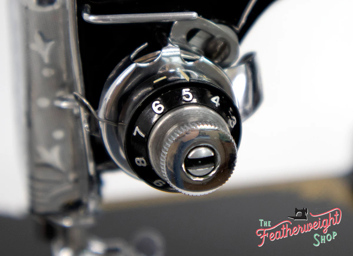Singer Featherweight 221 Sewing Machine, AG009*** - Image 18