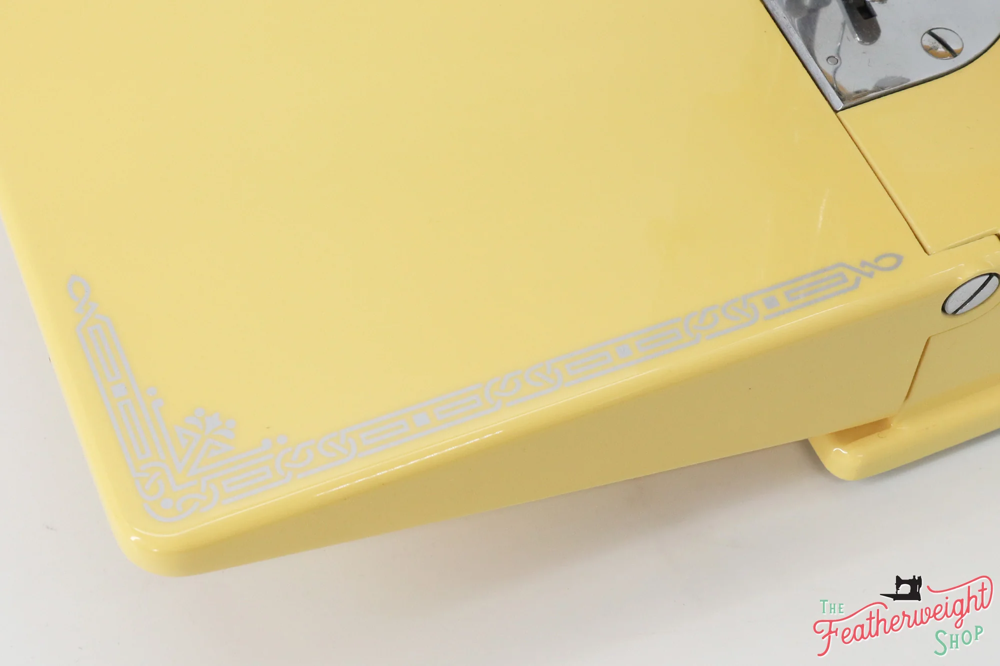Singer Featherweight 221 Sewing Machine AG013*** - Fully Restored in Happy Yellow - Image 9