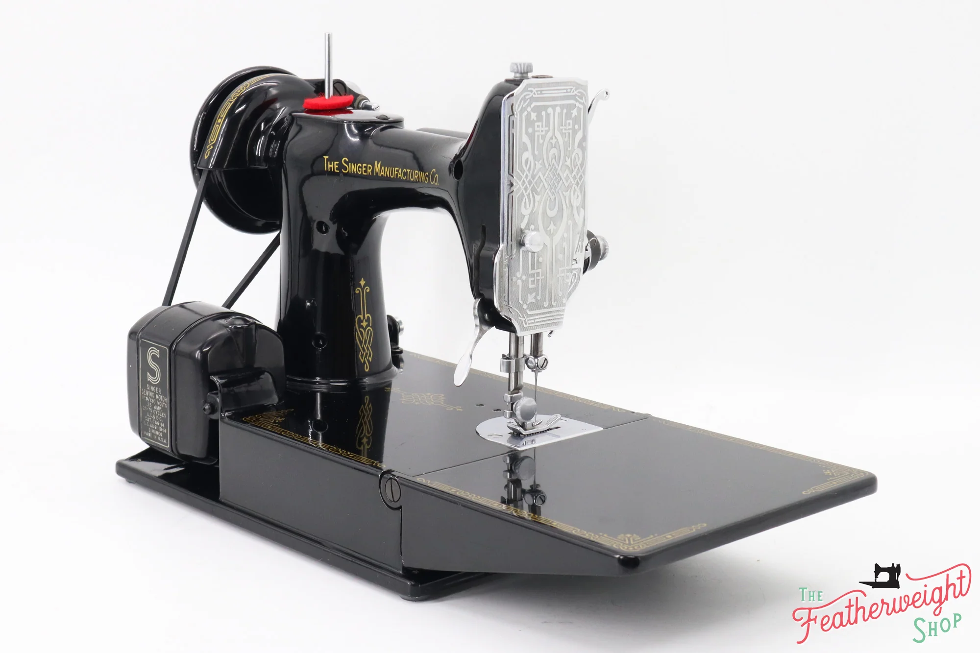 Singer Featherweight 221 Sewing Machine, AG618*** - 1946 - Image 6